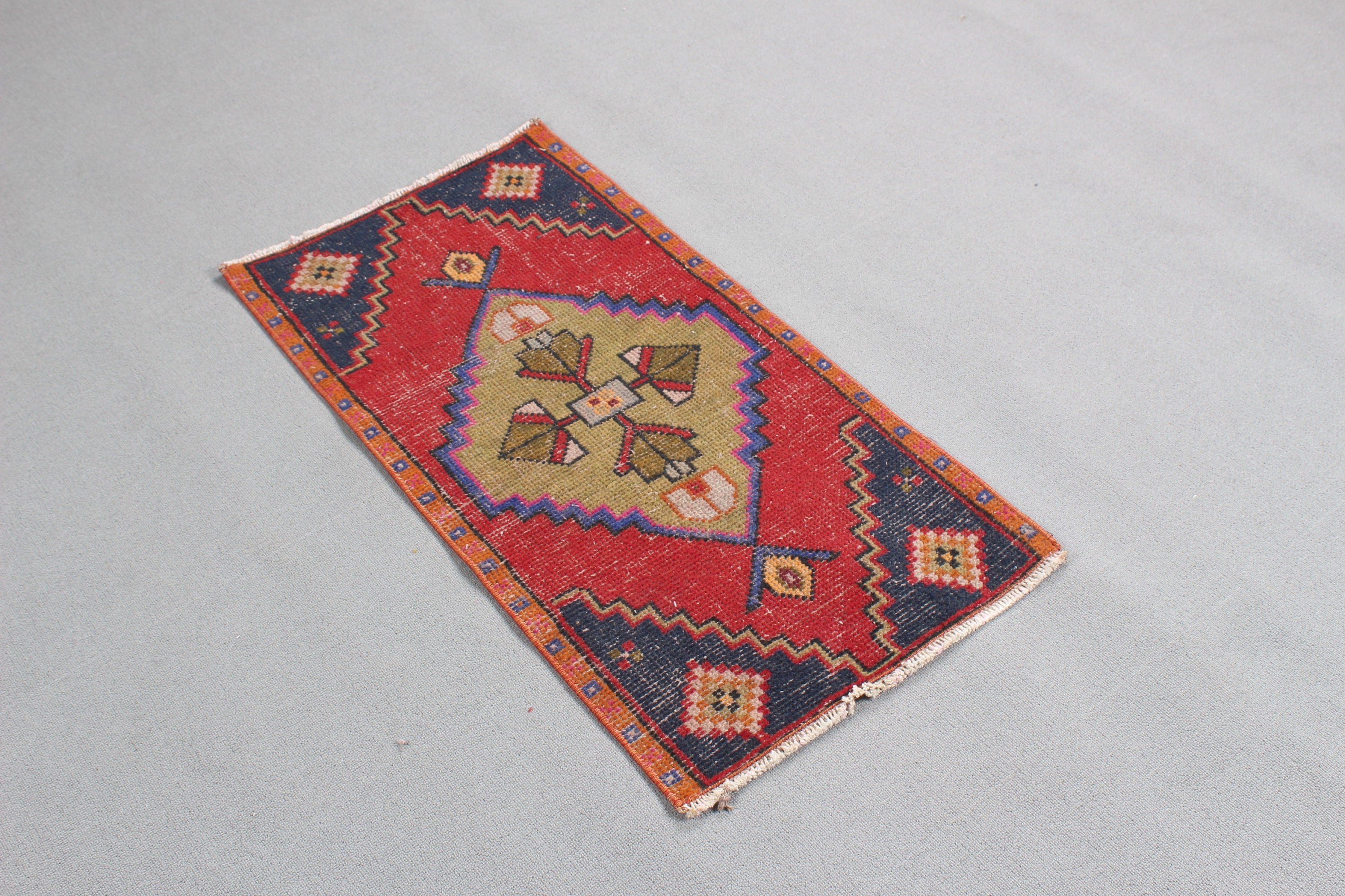 Vintage Rug, Bathroom Rug, Rugs for Bath, Red Bedroom Rugs, Turkish Rug, 1.7x3.2 ft Small Rug, Cool Rug, Statement Rug, Wool Bath Mat Rugs