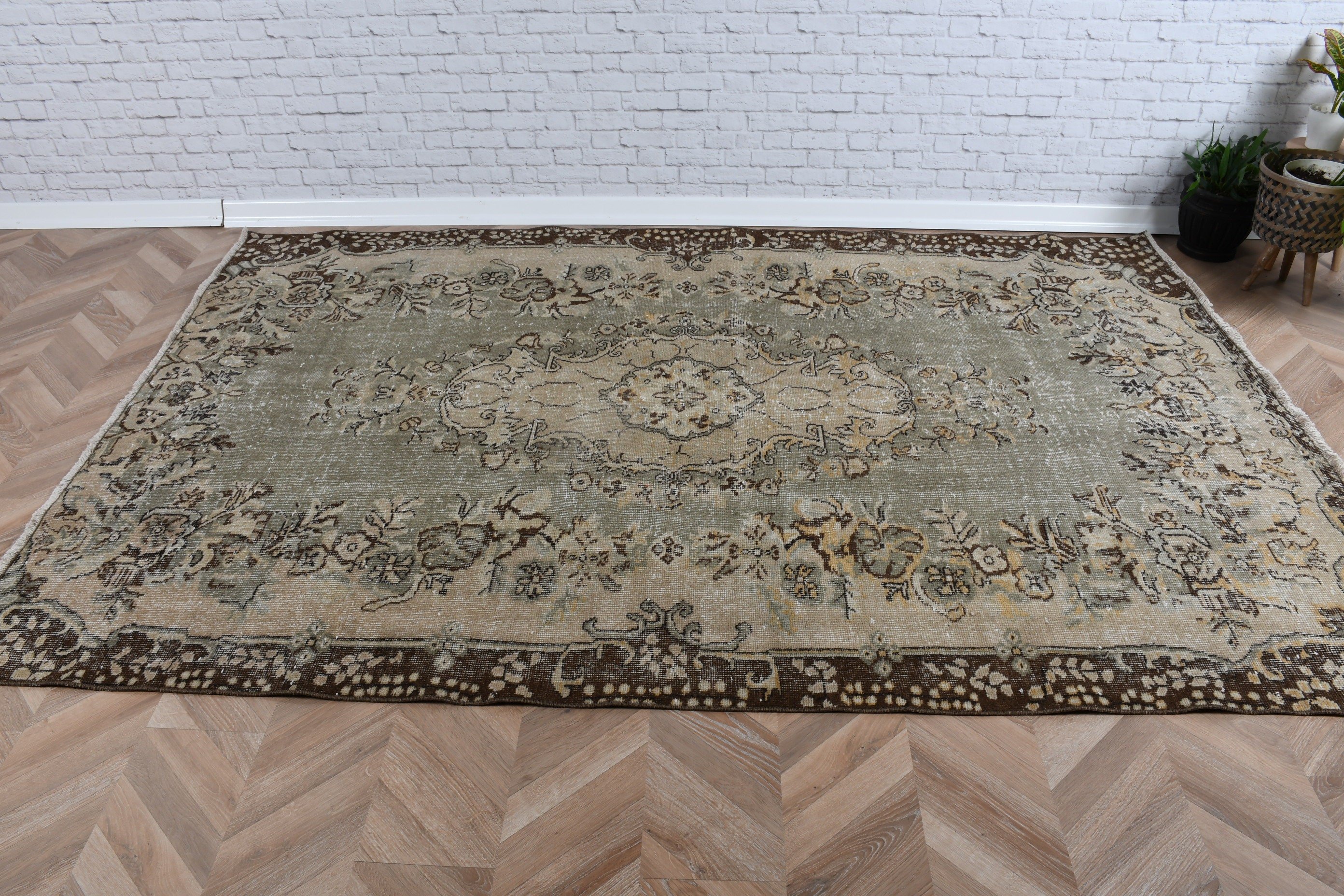 Turkish Rugs, Large Vintage Rugs, Green Anatolian Rugs, Salon Rug, 5.4x8.3 ft Large Rugs, Modern Rugs, Handwoven Rug, Vintage Rug