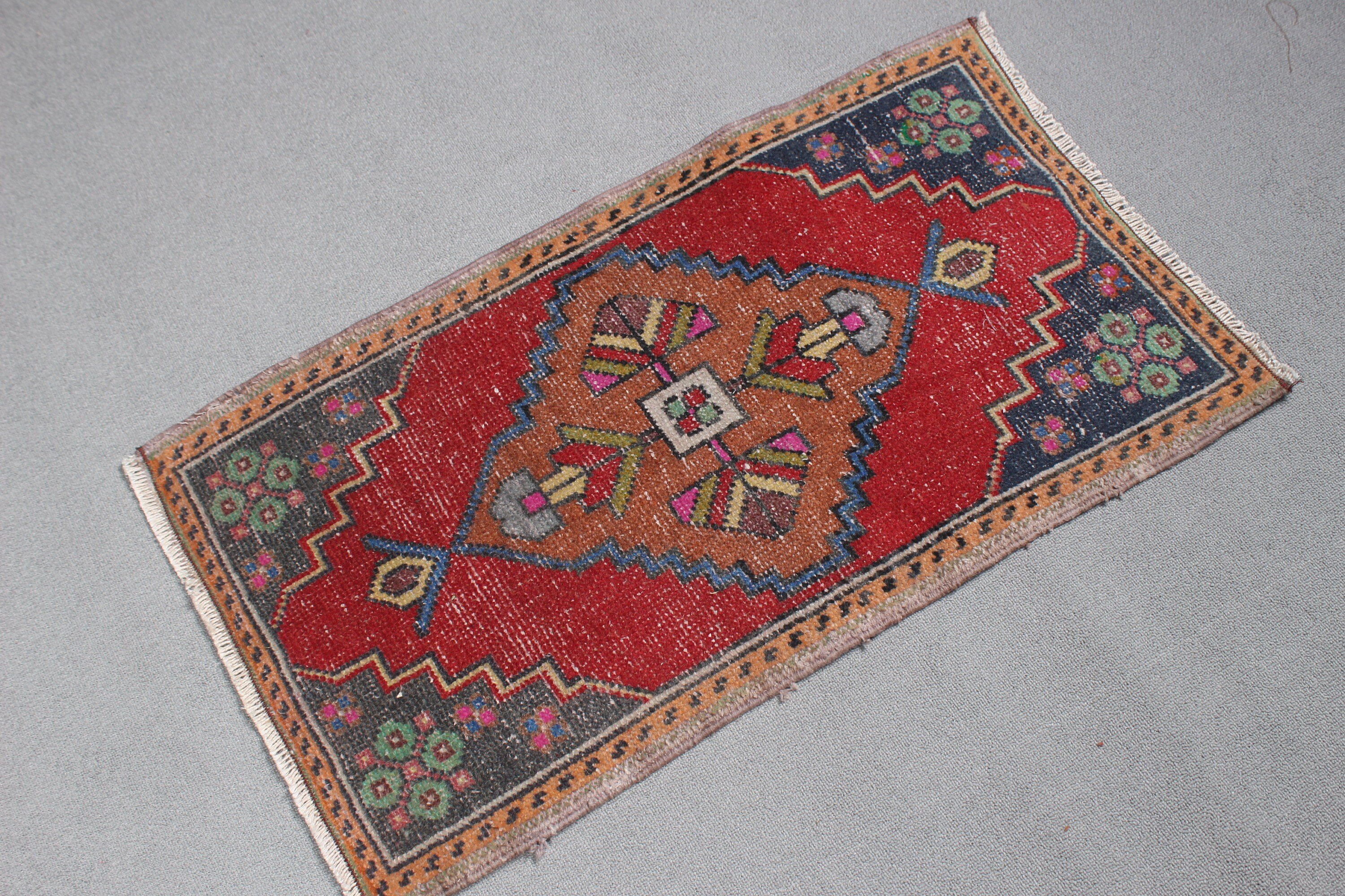 1.7x3.1 ft Küçük Halı, Küçük Alan Halıları, Giriş Halıları, Kırmızı Yün Halılar, Türk Halıları, Vintage Halı, Antika Halılar, Yün Halı, Küçük Boho Halıları