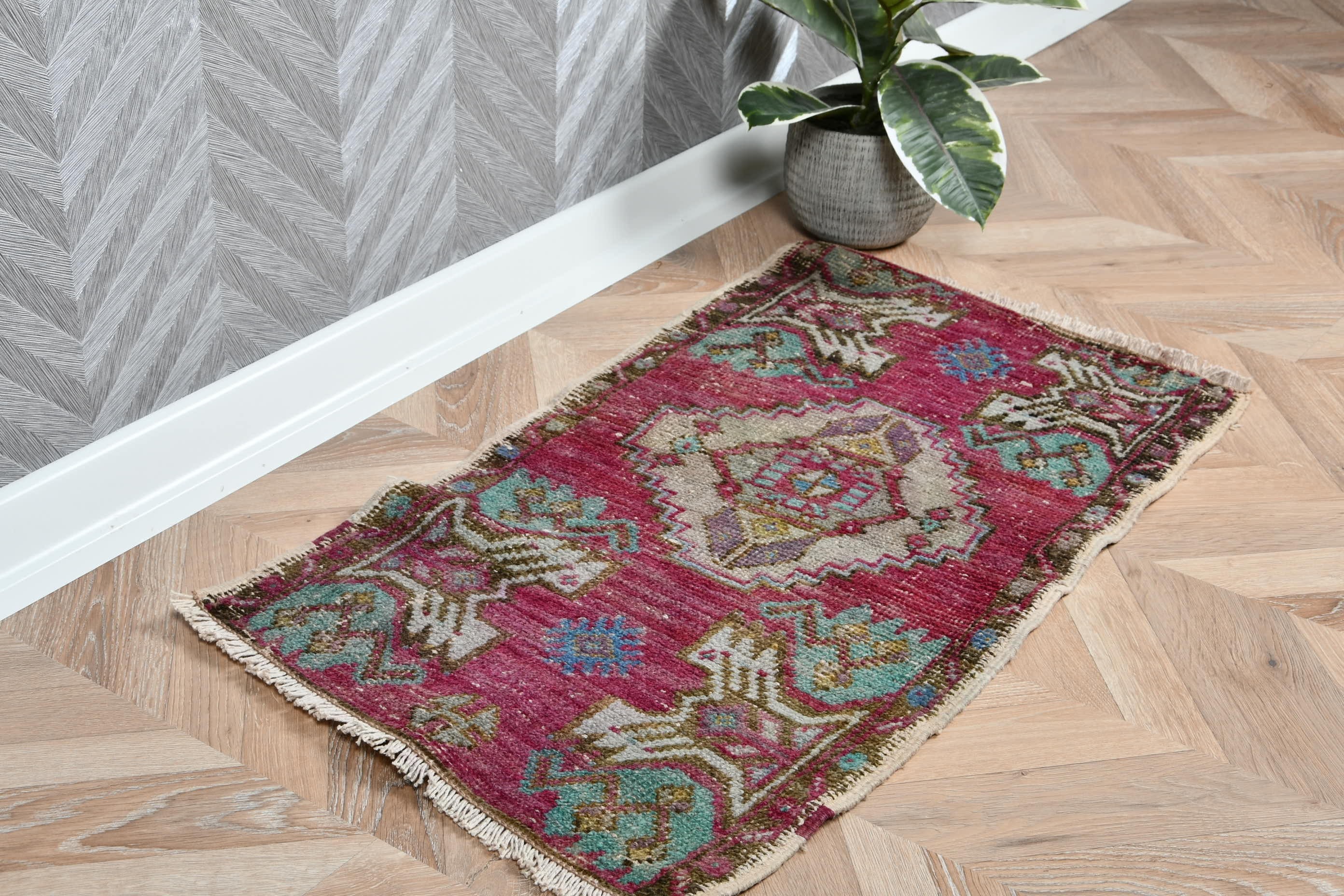 Vintage Rugs, Door Mat Rug, Turkey Rug, 2x2.7 ft Small Rugs, Purple Home Decor Rug, Bedroom Rug, Home Decor Rug, Turkish Rug, Oriental Rugs