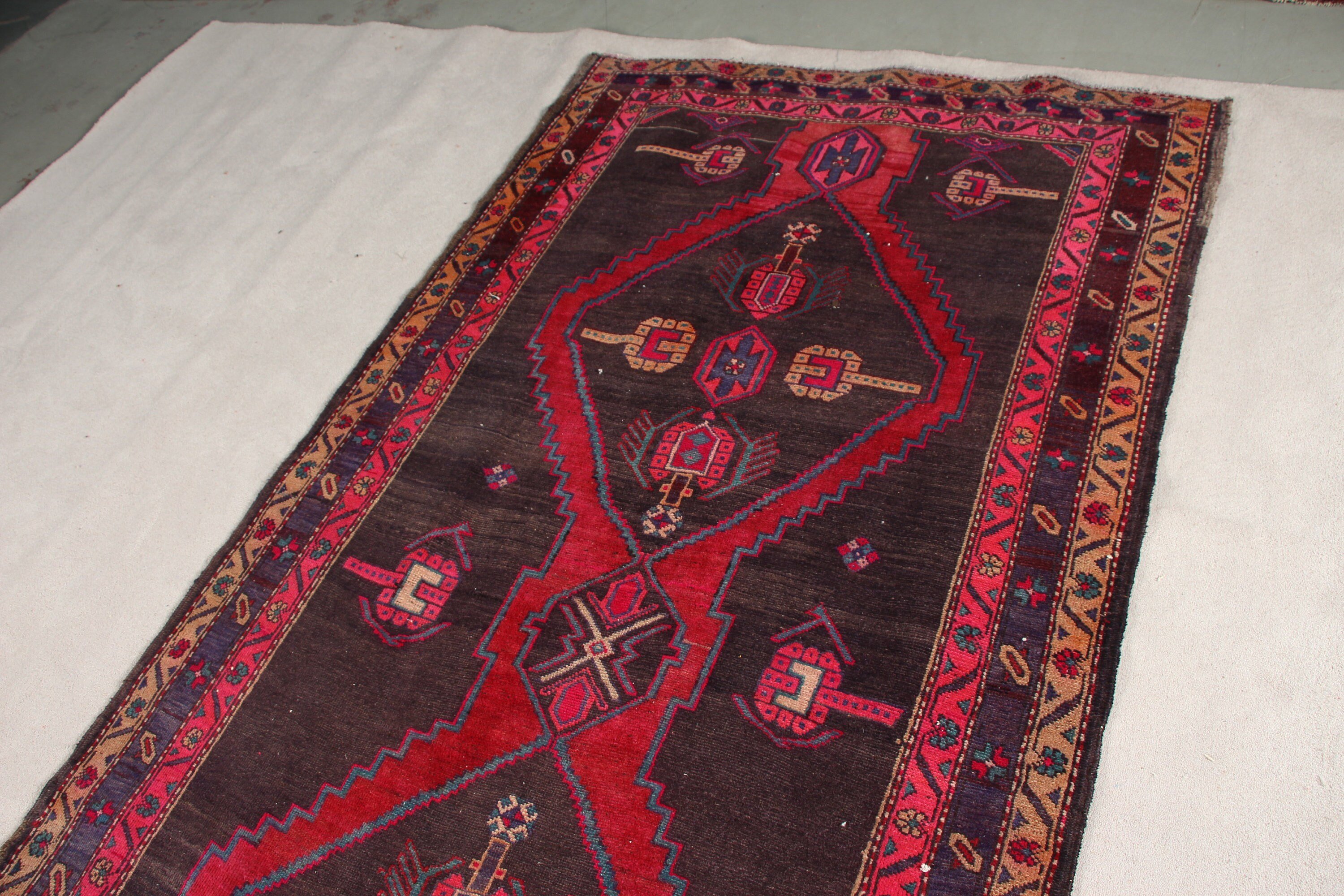 Türk Halıları, Vintage Halı, Soğuk Halı, Koridor Halısı, Mor Soğuk Halı, 4.3x12.5 ft Runner Halısı, Mutfak Halısı, Koridor Halıları, Anadolu Halıları