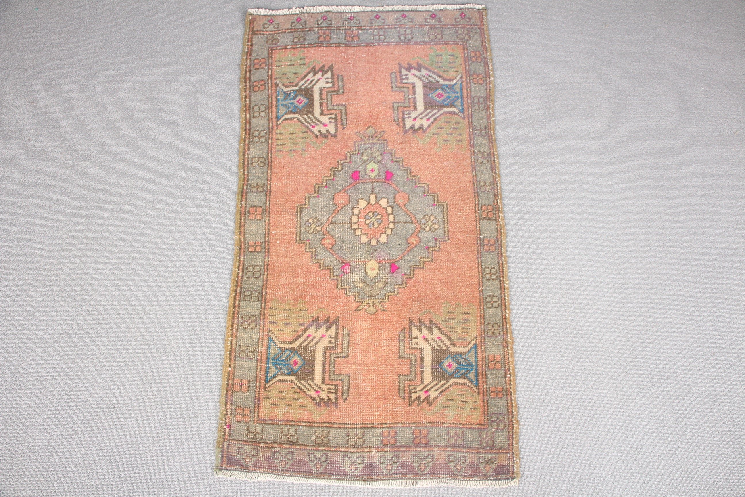 Vintage Halı, 1.7x3.3 ft Küçük Halı, Kahverengi Oushak Halı, Otantik Halı, Türk Halısı, Yatak Odası Halıları, Havalı Halılar, Banyo Halısı, Oryantal Halı