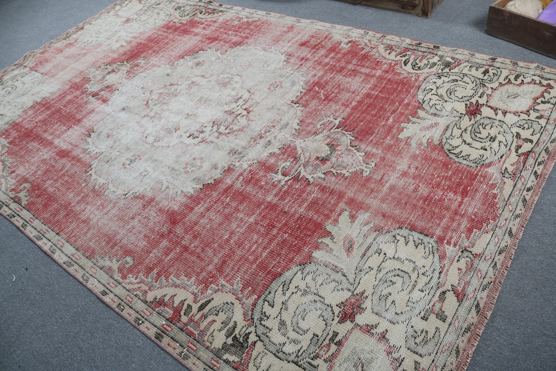 Oriental Rug, Home Decor Rugs, Turkish Rug, Large Vintage Rugs, Vintage Rugs, Large Oushak Rugs, Red Statement Rug, 6.2x10.1 ft Large Rugs