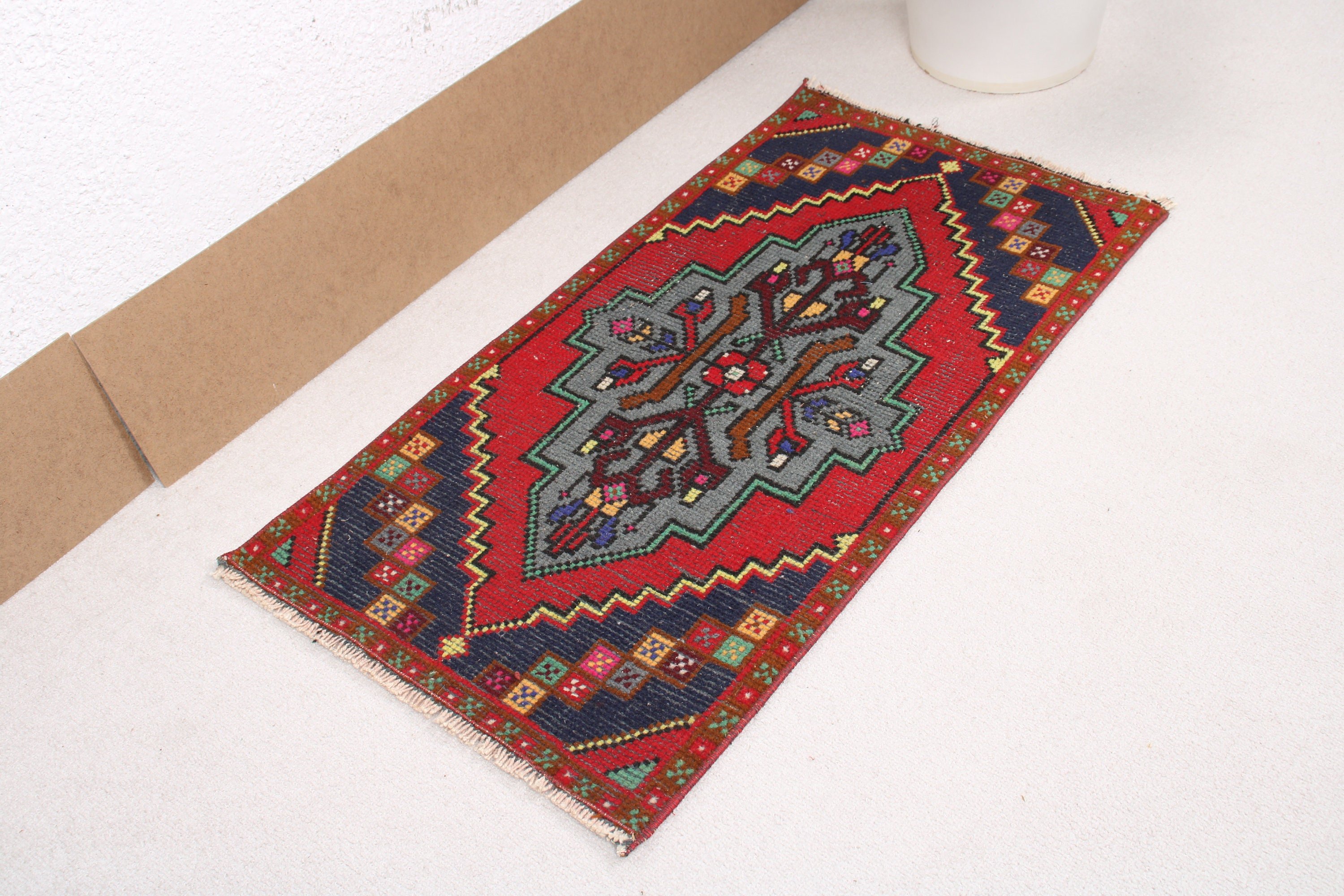 Vintage Rugs, Entry Rug, Door Mat Rug, Turkish Rug, Oushak Rug, 1.6x3.1 ft Small Rugs, Bedroom Rug, Red Antique Rug, Rugs for Small Boho