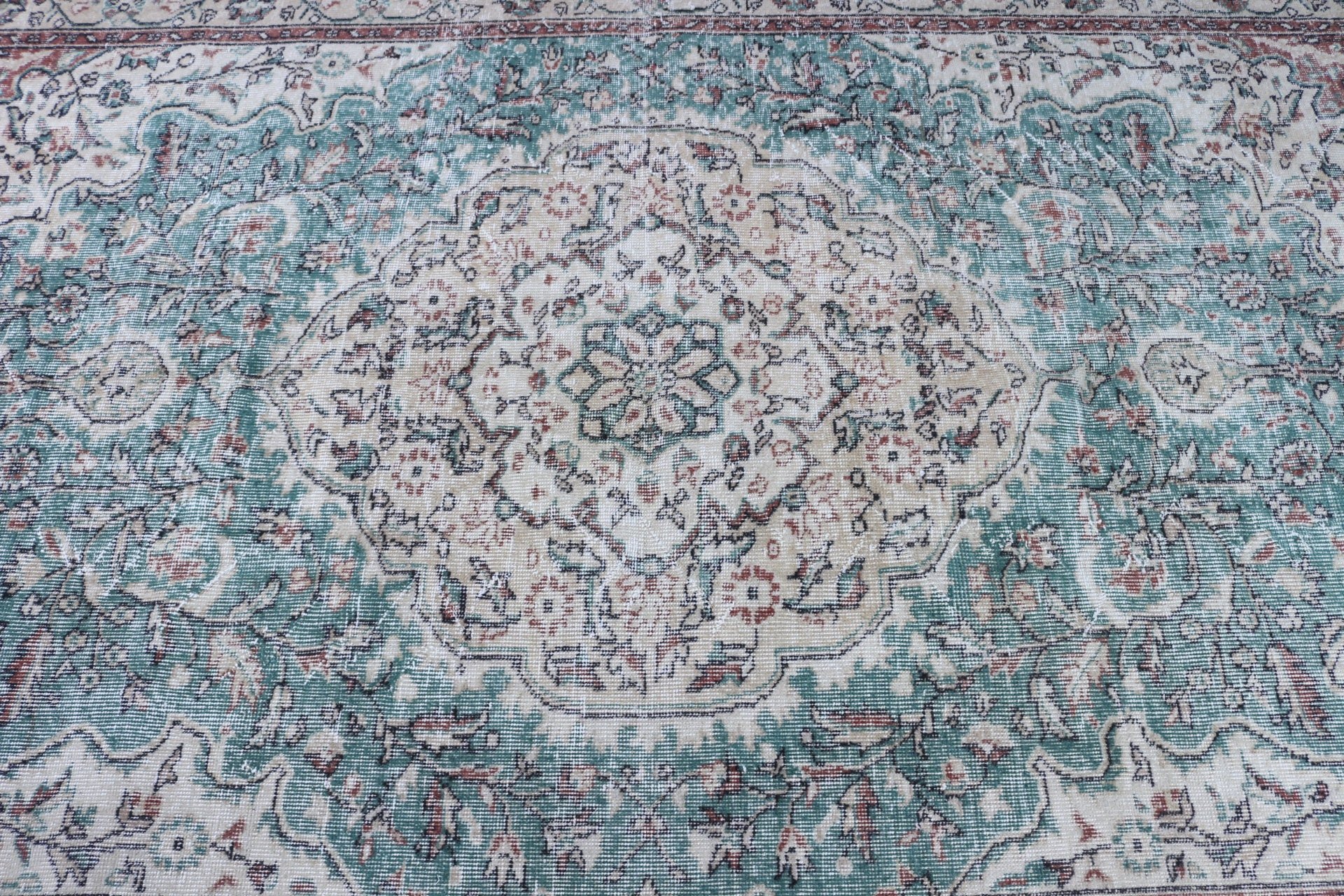 Vintage Rug, Cute Rug, 5.4x8.8 ft Large Rug, Dining Room Rug, Turkish Rug, Oriental Rugs, Bedroom Rug, Beige Wool Rug, Rugs for Dining Room