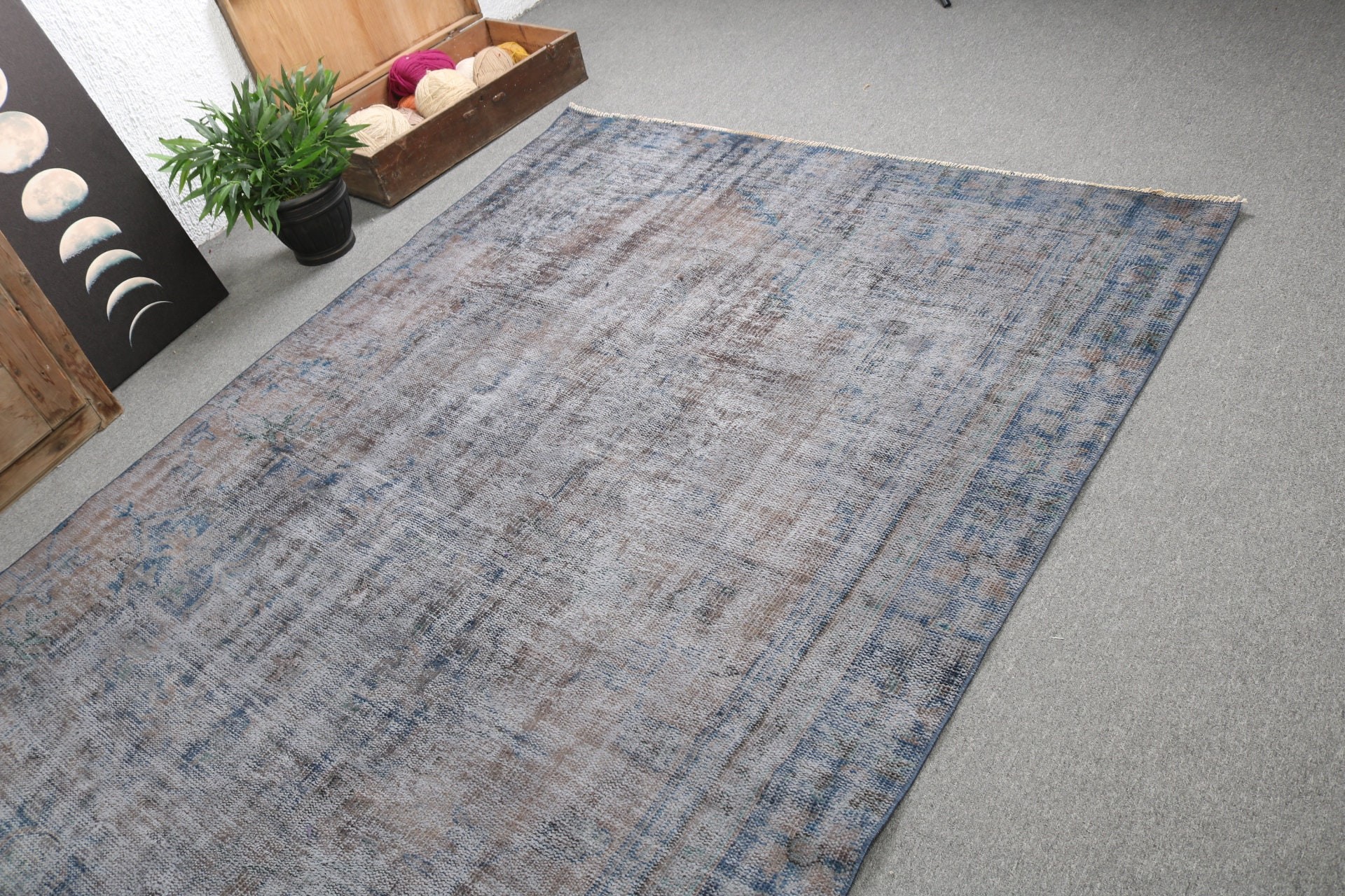 Turkish Rugs, Large Vintage Rugs, Blue  5.6x10.1 ft Large Rug, Living Room Rugs, Oushak Rug, Statement Rugs, Vintage Rug