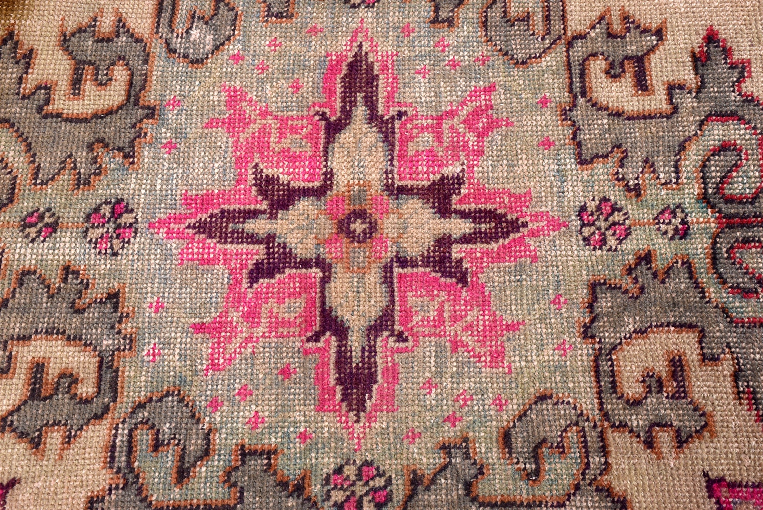 Türk Halısı, Modern Halı, Çocuk Halıları, Oushak Halıları, Yer Halısı, Yeşil Yatak Odası Halıları, Çocuk Odası Halıları, 4.1x7.3 ft Alan Halısı, Vintage Halılar