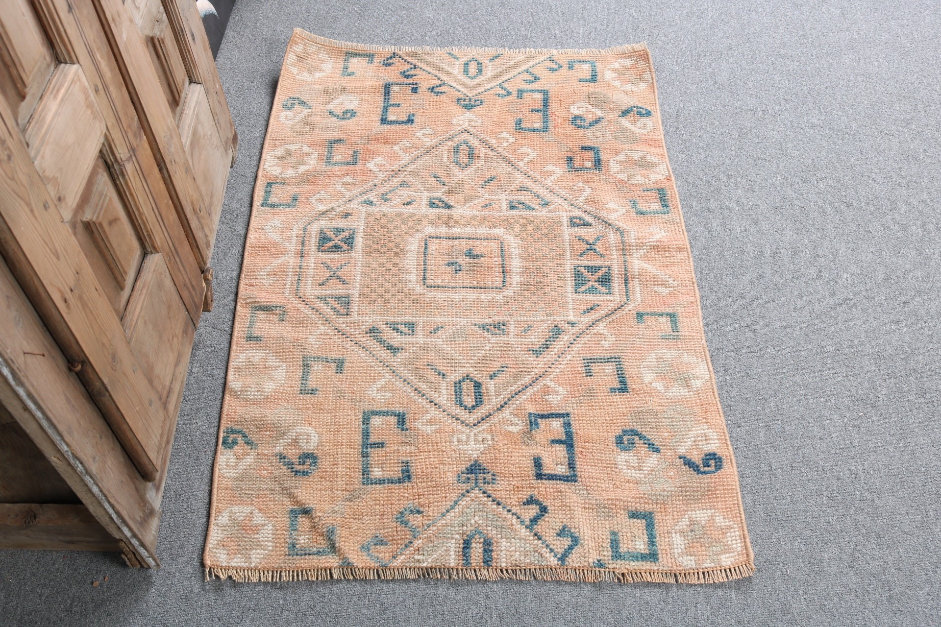 2.4x3.6 ft Küçük Halı, Paspas Halısı, Çocuk Halıları, Yatak Odası Halıları, Türk Halıları, Vintage Halılar, Geometrik Halı, Banyo Halıları, Kırmızı Nötr Halı