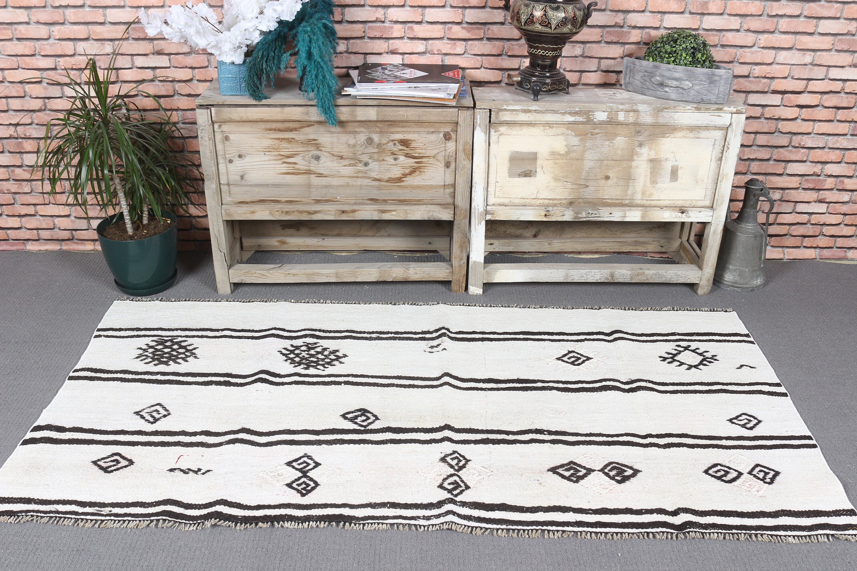 Nursery Rug, Rugs for Bedroom, Bedroom Rug, Turkish Rug, 3.1x6.3 ft Accent Rugs, Moroccan Rug, Vintage Rug, White Cool Rugs, Entry Rug