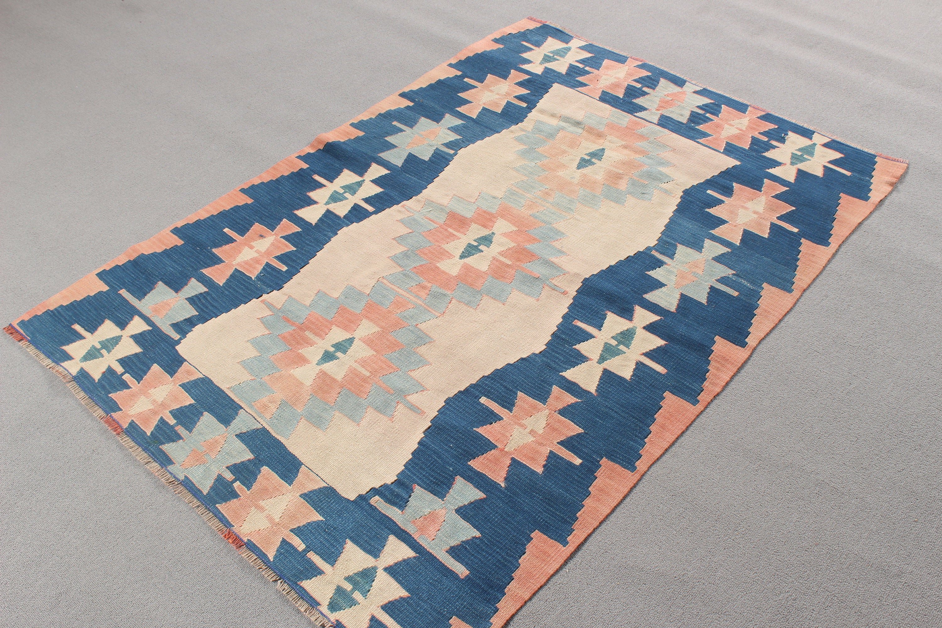 Açıklama Kilim, Yün Halı, Yer Halıları, Türk Halısı, Kilim, Vintage Vurgulu Halı, Bej Oryantal Halı, Vintage Halılar, 3,7x5,2 ft Vurgulu Halılar