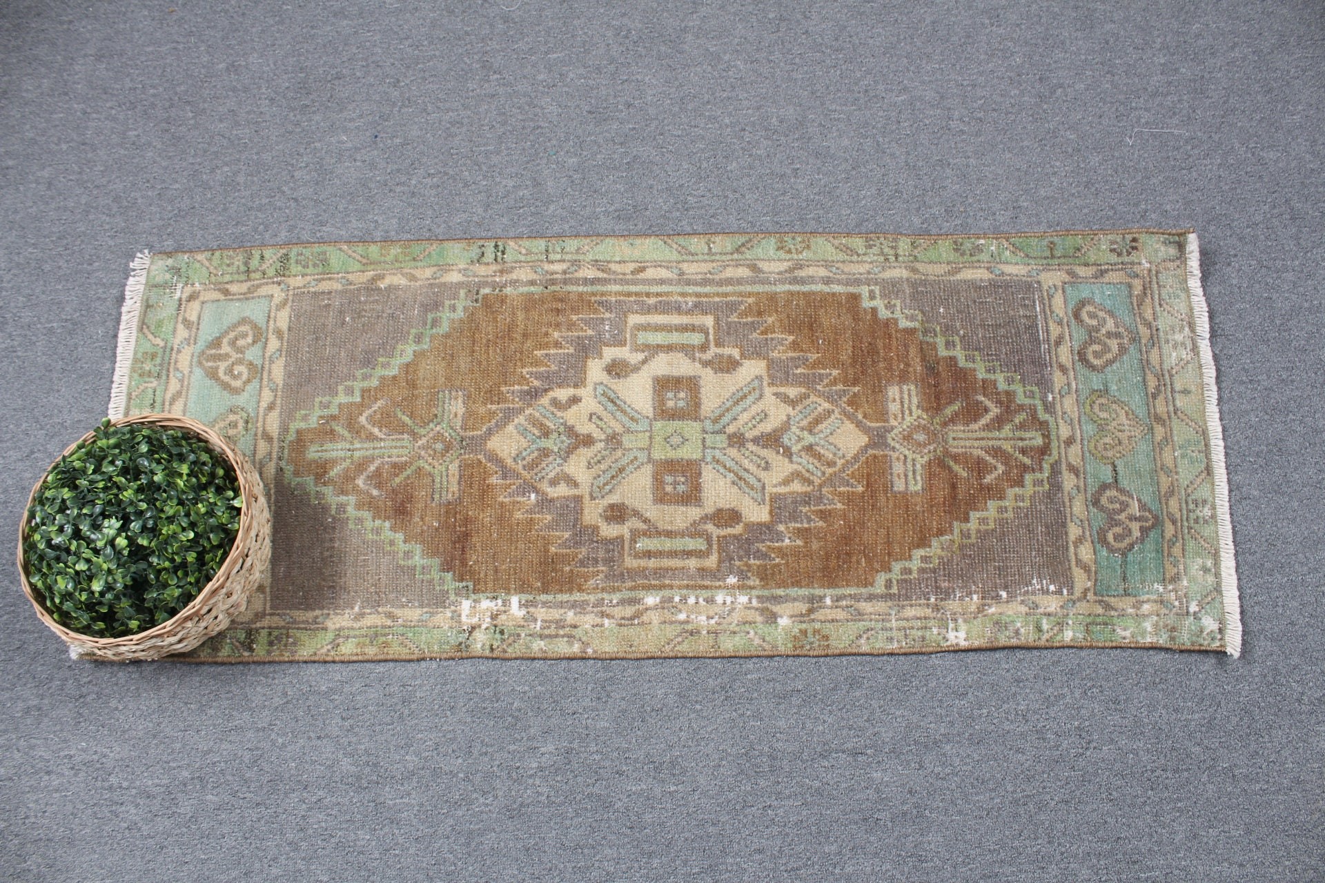 Wall Hanging Rug, Cool Rug, Turkish Rug, Car Mat Rugs, Rugs for Bath, Vintage Rugs, Brown  1.5x4 ft Small Rug