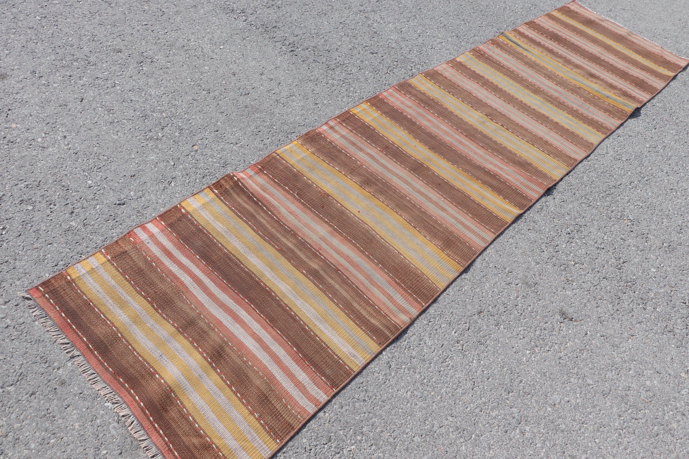 Türk Halısı, 2.4x10.4 ft Runner Halısı, Yer Halıları, Kahverengi Mutfak Halısı, Vintage Halı, Eklektik Halı, Kilim, Koridor Halıları, Merdiven Halısı, Yatak Odası Halısı