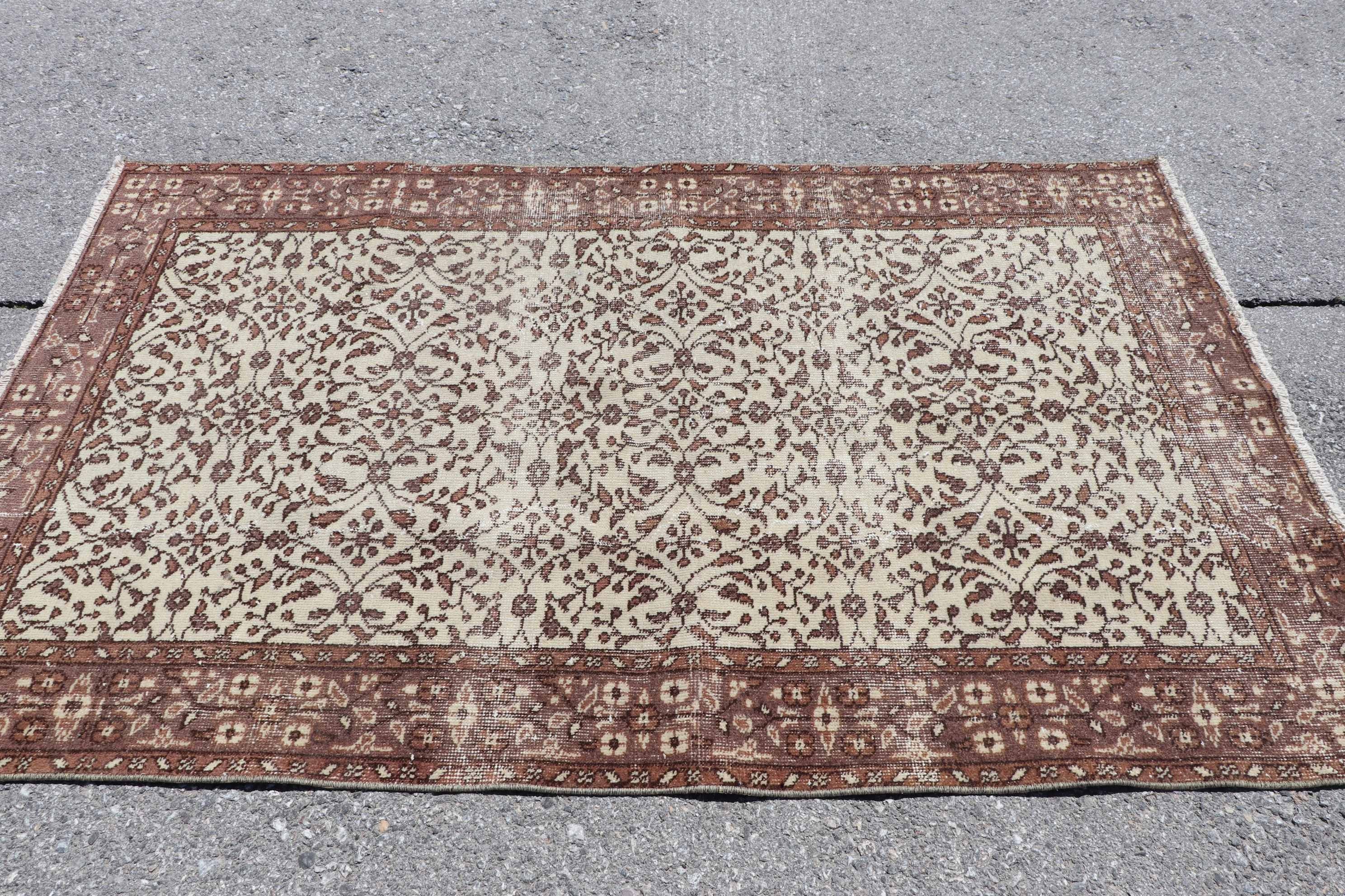 Tribal Rug, Beige Wool Rug, Vintage Rug, Anatolian Rug, Turkish Rugs, 3.9x6.5 ft Area Rugs, Indoor Rugs, Oriental Rugs, Rugs for Kitchen