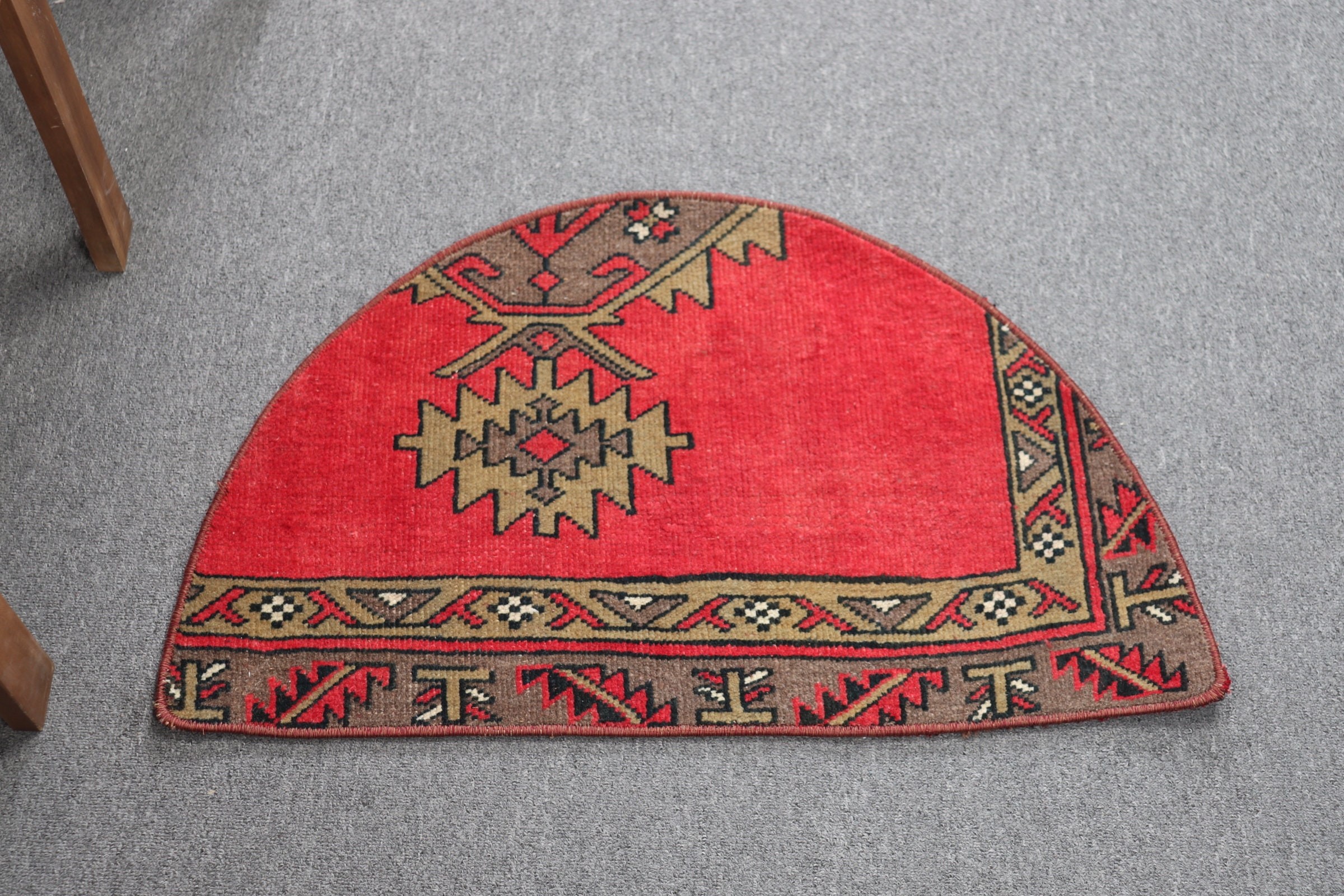 Türk Halıları, Yatak Odası Halıları, Kırmızı 2.5x1.5 ft Küçük Halı, Ev Dekorasyonu Halısı, Yün Halısı, Vintage Halı, Duvara Asılı Halılar, Banyo Halısı