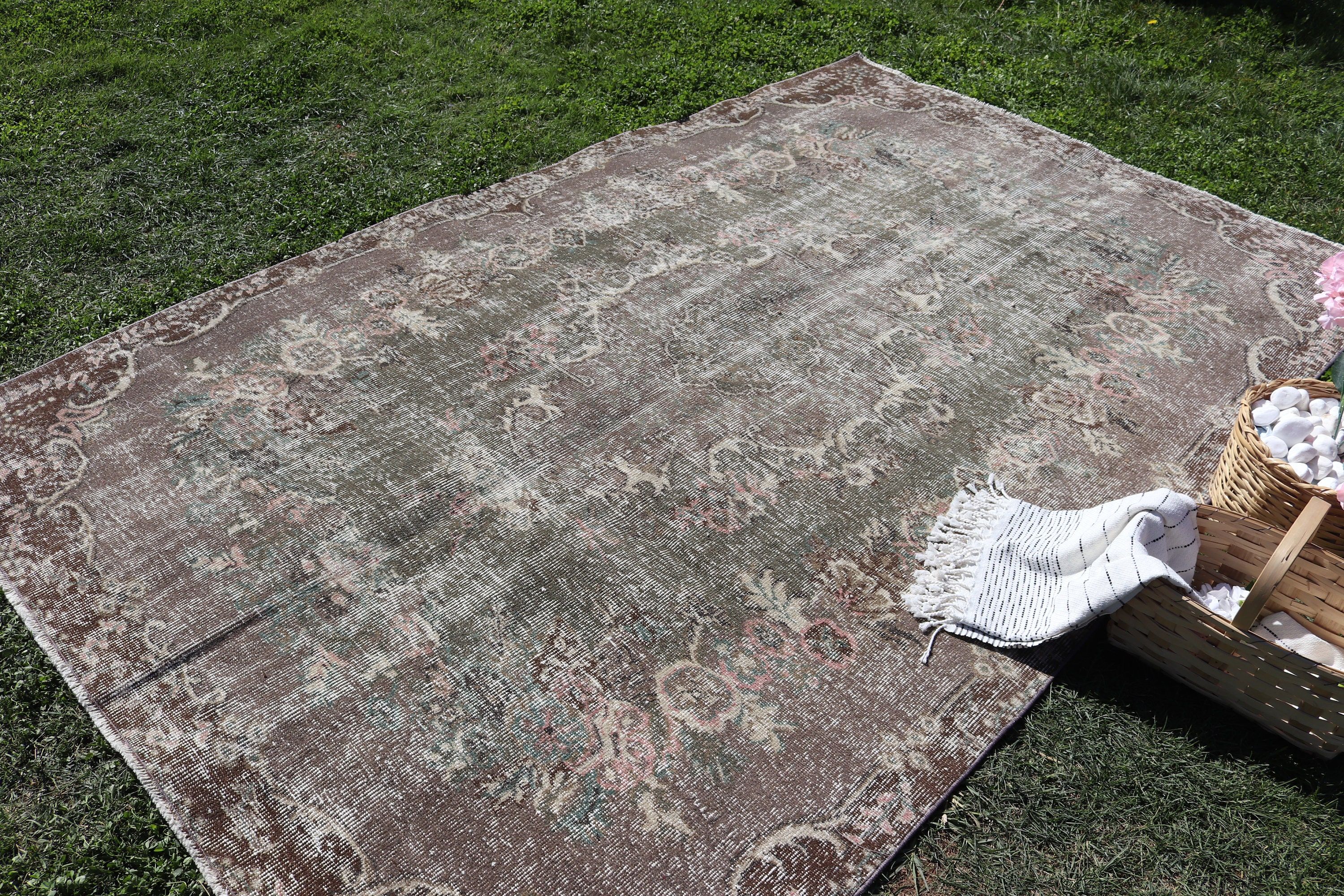 Green Kitchen Rug, Moroccan Rugs, Living Room Rug, Vintage Rug, Statement Rugs, Turkish Rugs, 5.8x9.2 ft Large Rug, Large Boho Rug