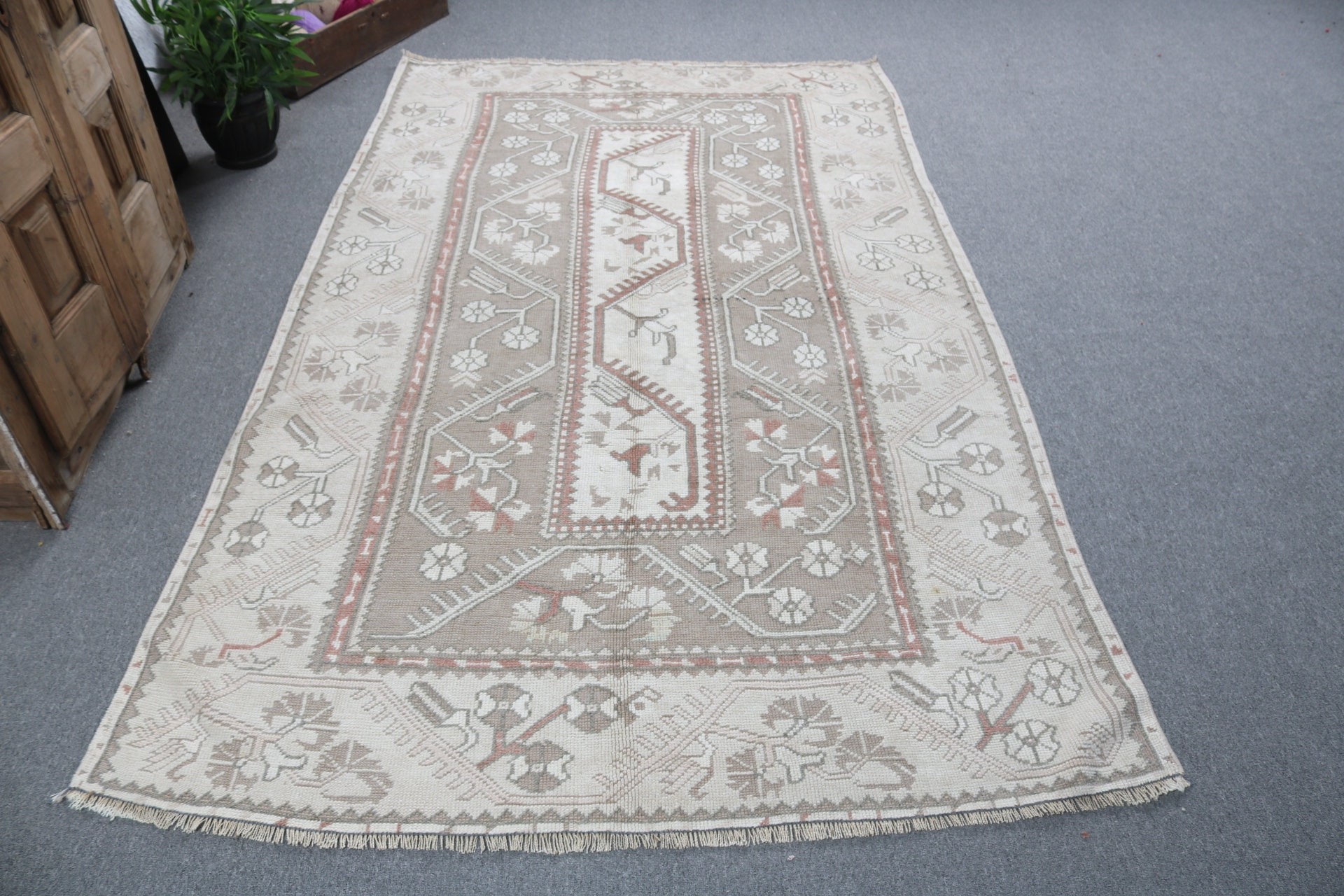 Floor Rugs, Turkish Rugs, Beige Moroccan Rugs, Vintage Rugs, Kitchen Rug, 5x8 ft Area Rug, Boho Area Rug, Anatolian Rugs, Rugs for Bedroom