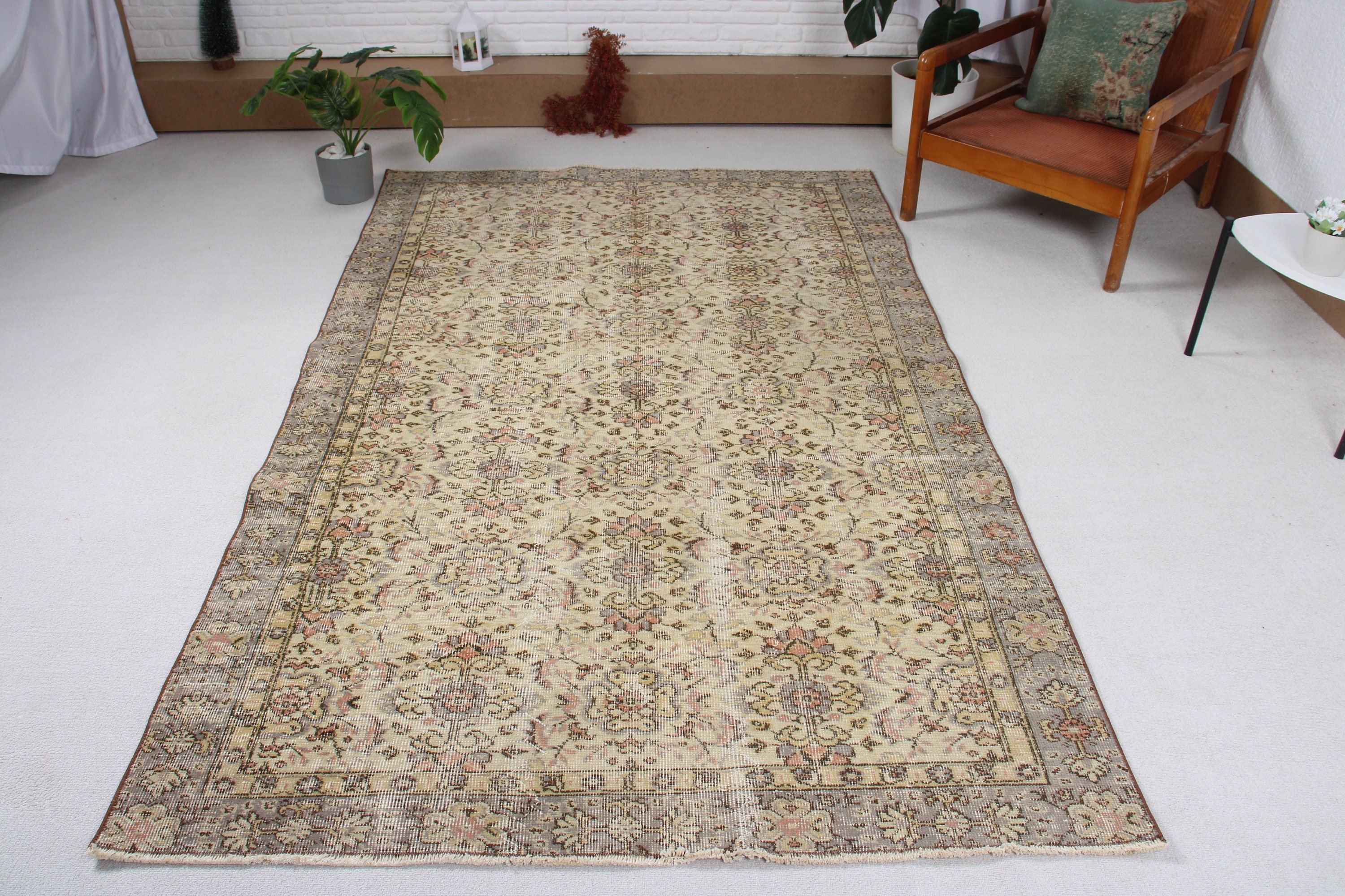 Vintage Rug, Beige Kitchen Rug, Modern Rugs, Rugs for Kitchen, Floor Rug, Dining Room Rug, Turkish Rugs, Oushak Rugs, 4.9x8 ft Area Rug