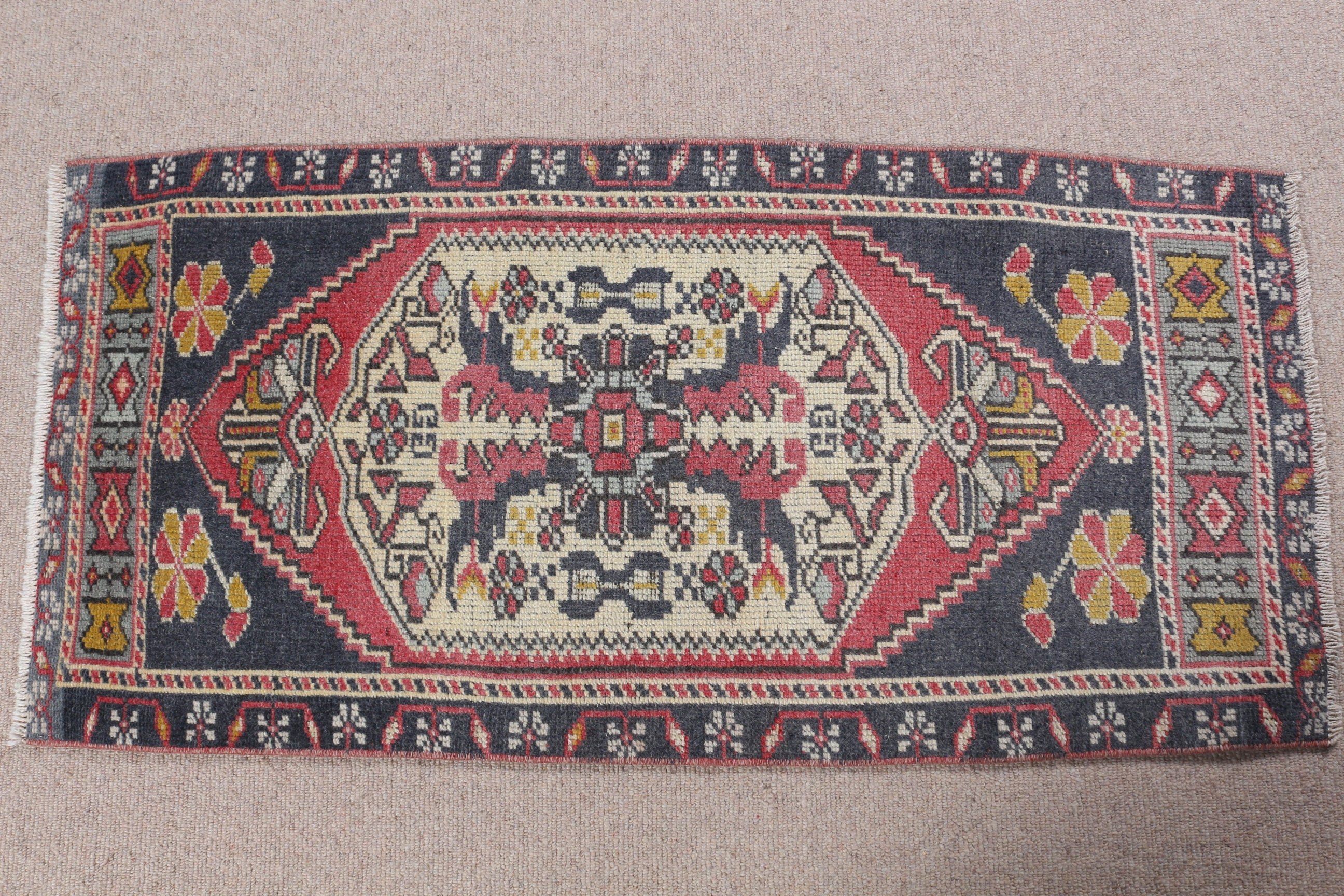 Duvara Asılı Halı, Aztek Halısı, 1.8x3.7 ft Küçük Halılar, Türk Halısı, Banyo Halısı, Yatak Odası Halıları, Fas Halısı, Vintage Halı, Kırmızı Antika Halı