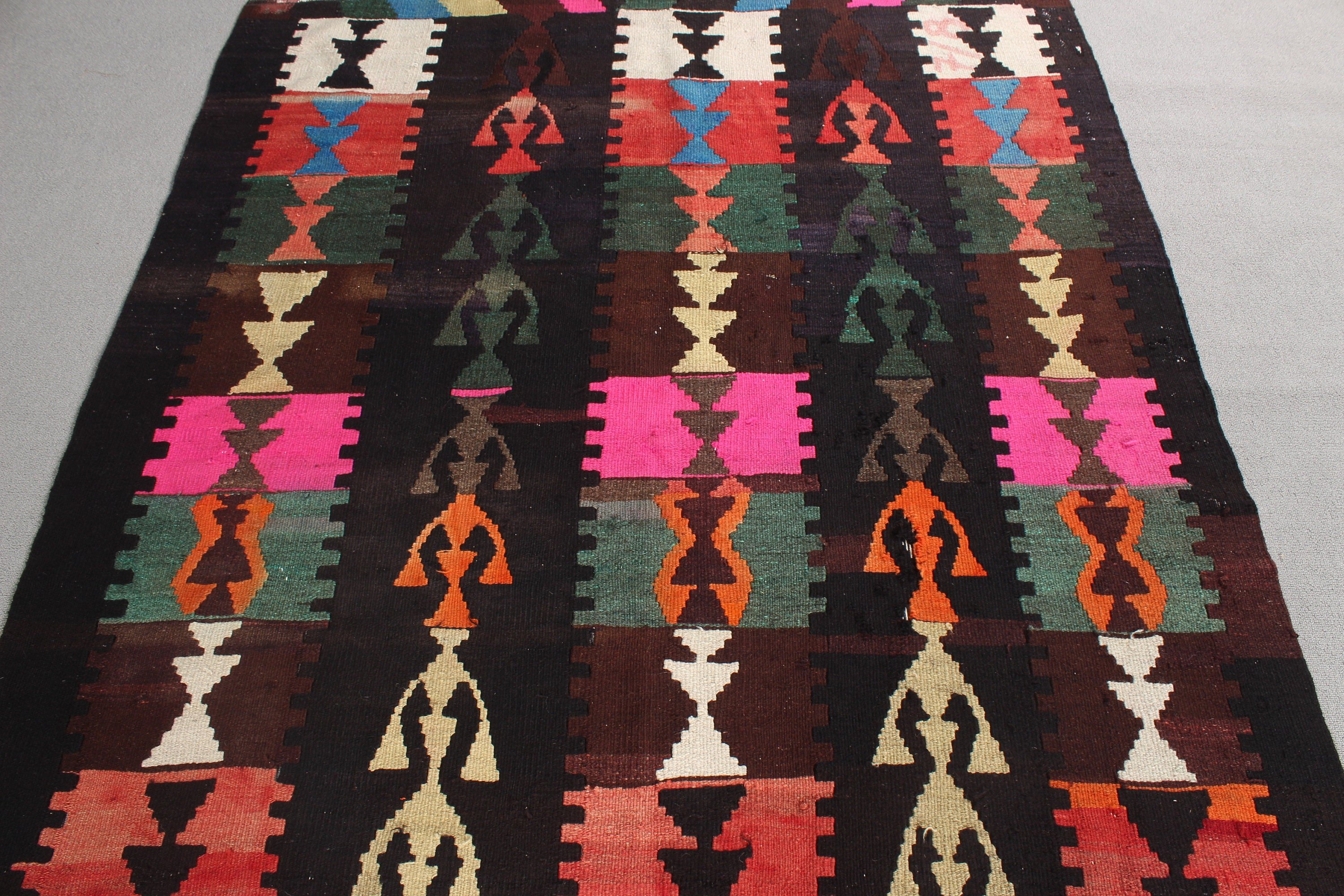 Yemek Odası Halıları, 5.1x6.5 ft Alan Halısı, Yün Halı, Oushak Halıları, Oushak Halıları, Kilim, Türk Halısı, Vintage Halılar, Siyah El Dokuma Halılar