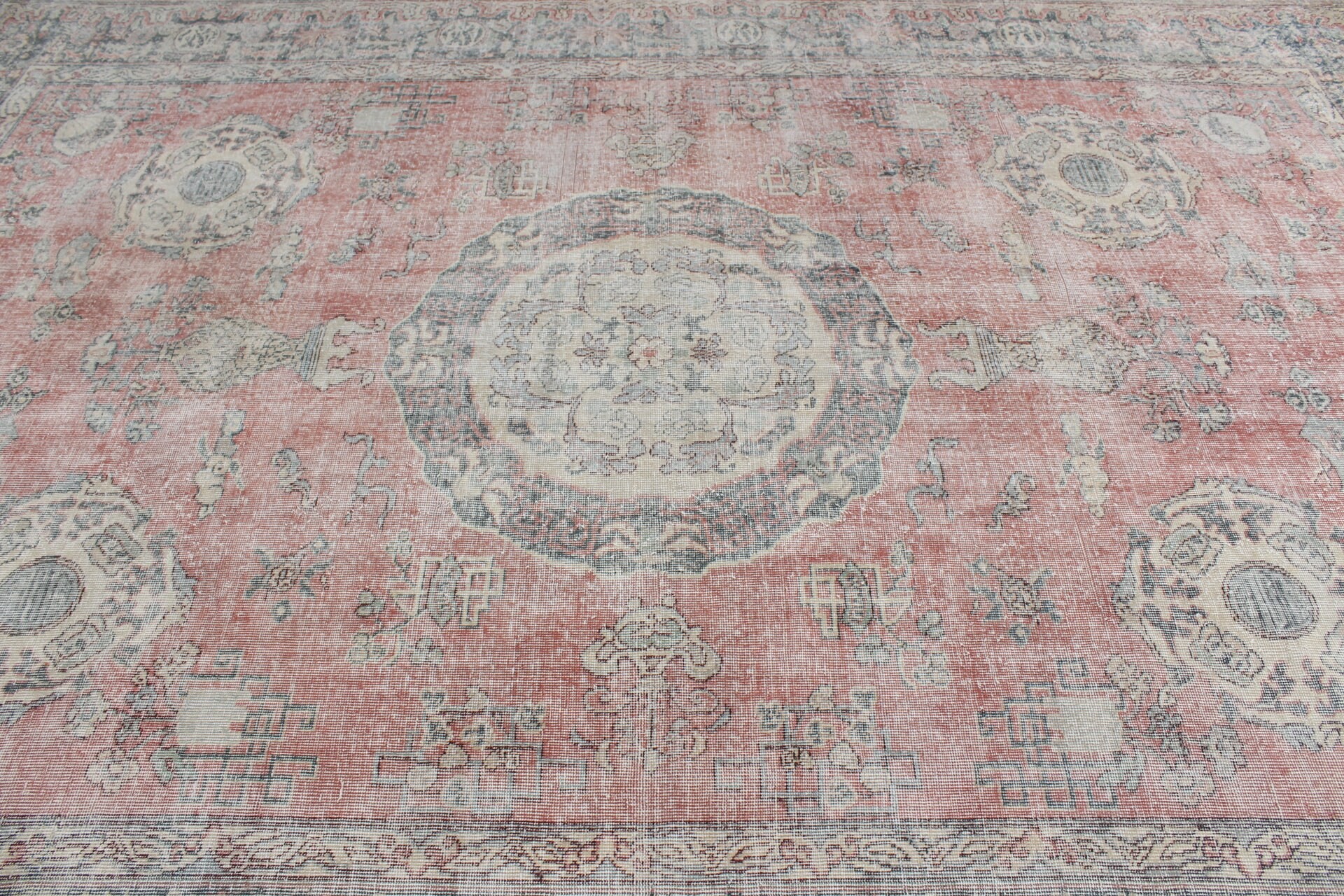 Sevimli Halı, Vintage Halı, Türk Halısı, Ev Dekorasyonu Halıları, Anadolu Halısı, Oturma Odası Halıları, Kırmızı Oushak Halısı, Salon Halıları, 8x11.3 ft Büyük Boy Halı