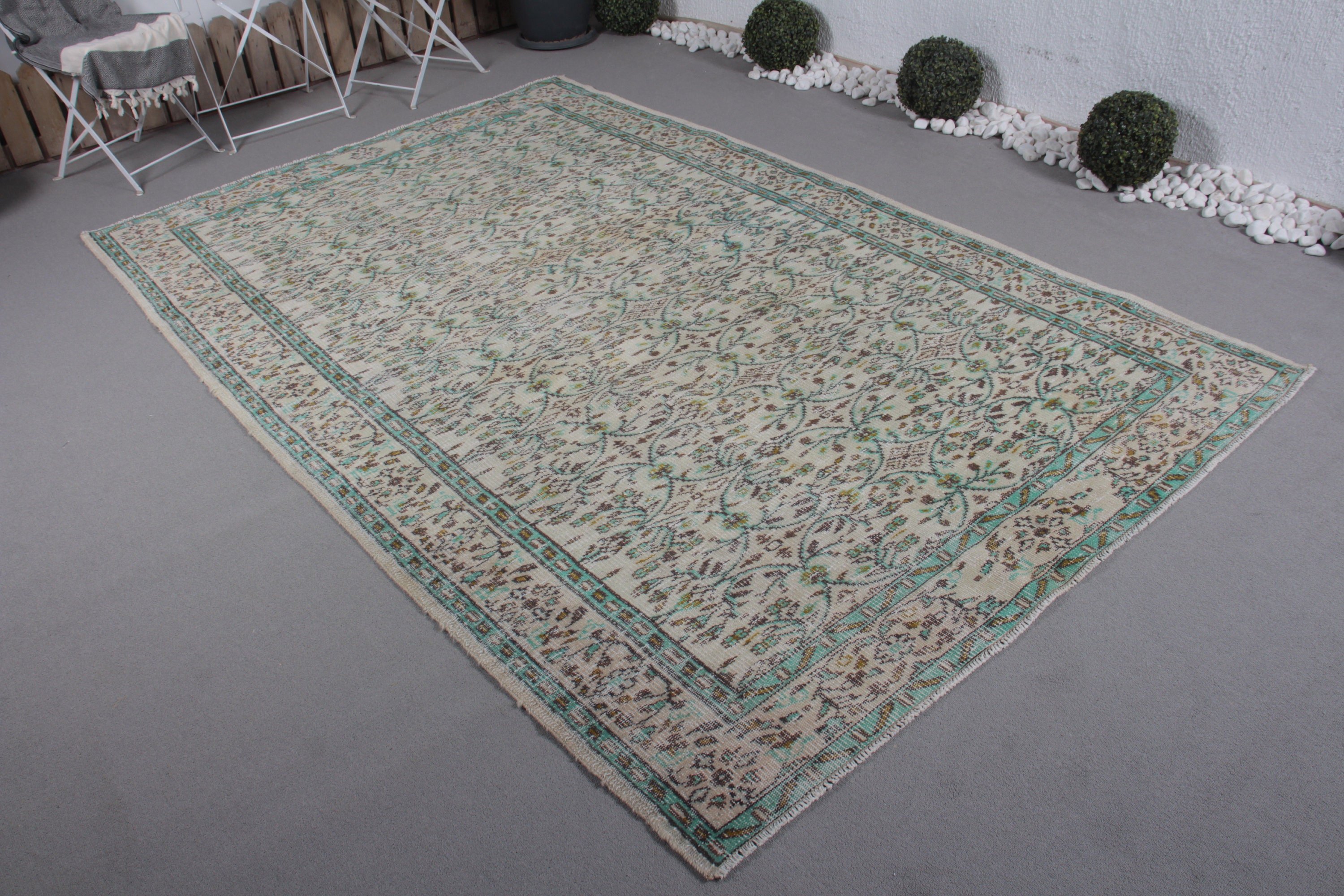 Vintage Rug, Floor Rug, Beige  5.8x9.2 ft Large Rug, Bright Rug, Dining Room Rug, Turkish Rug, Living Room Rug, Anatolian Rug