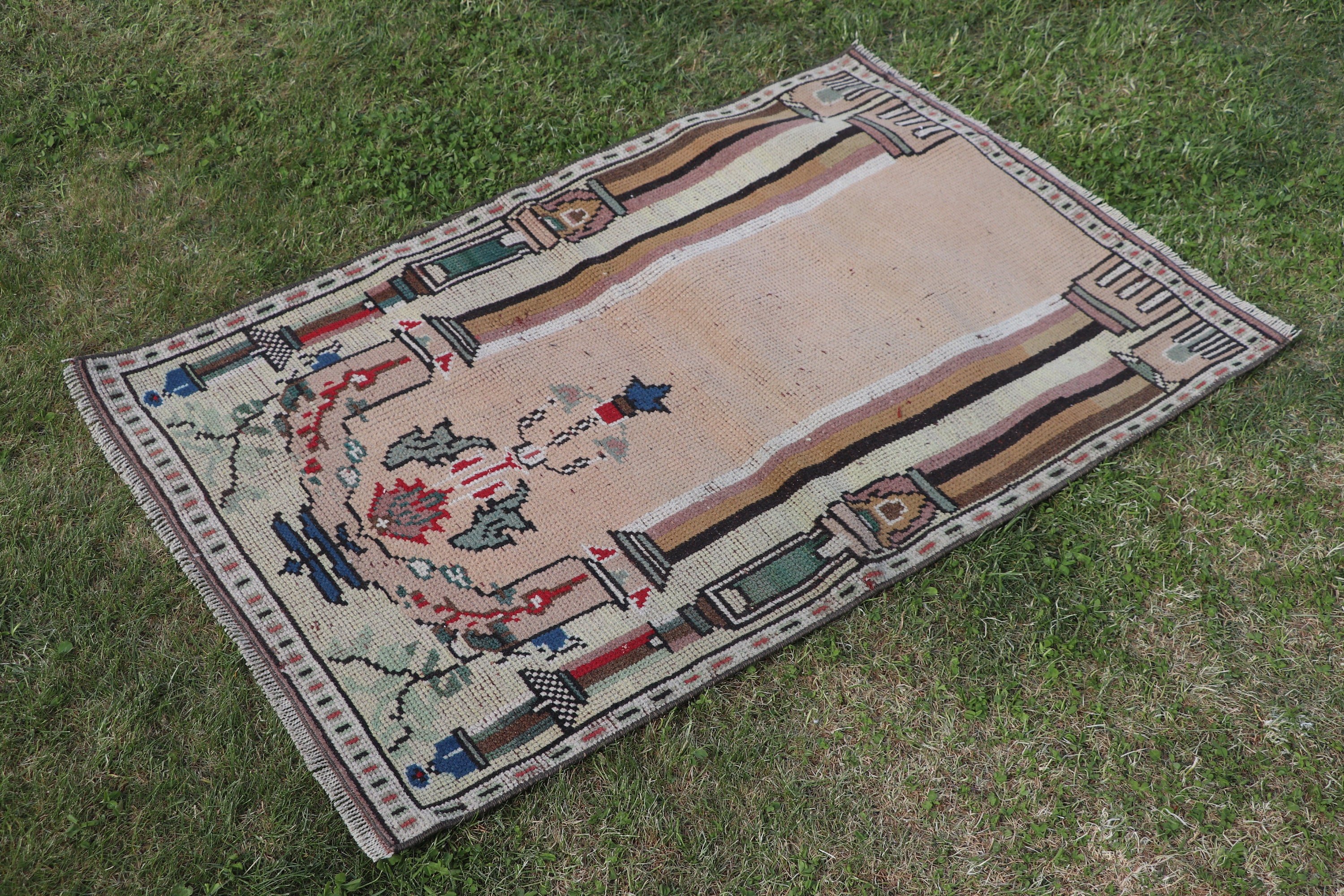 Small Vintage Rugs, Vintage Rug, Turkish Rug, Wool Rugs, Aesthetic Rug, 2.4x3.7 ft Small Rug, Kitchen Rug, Beige Statement Rug, Cool Rug