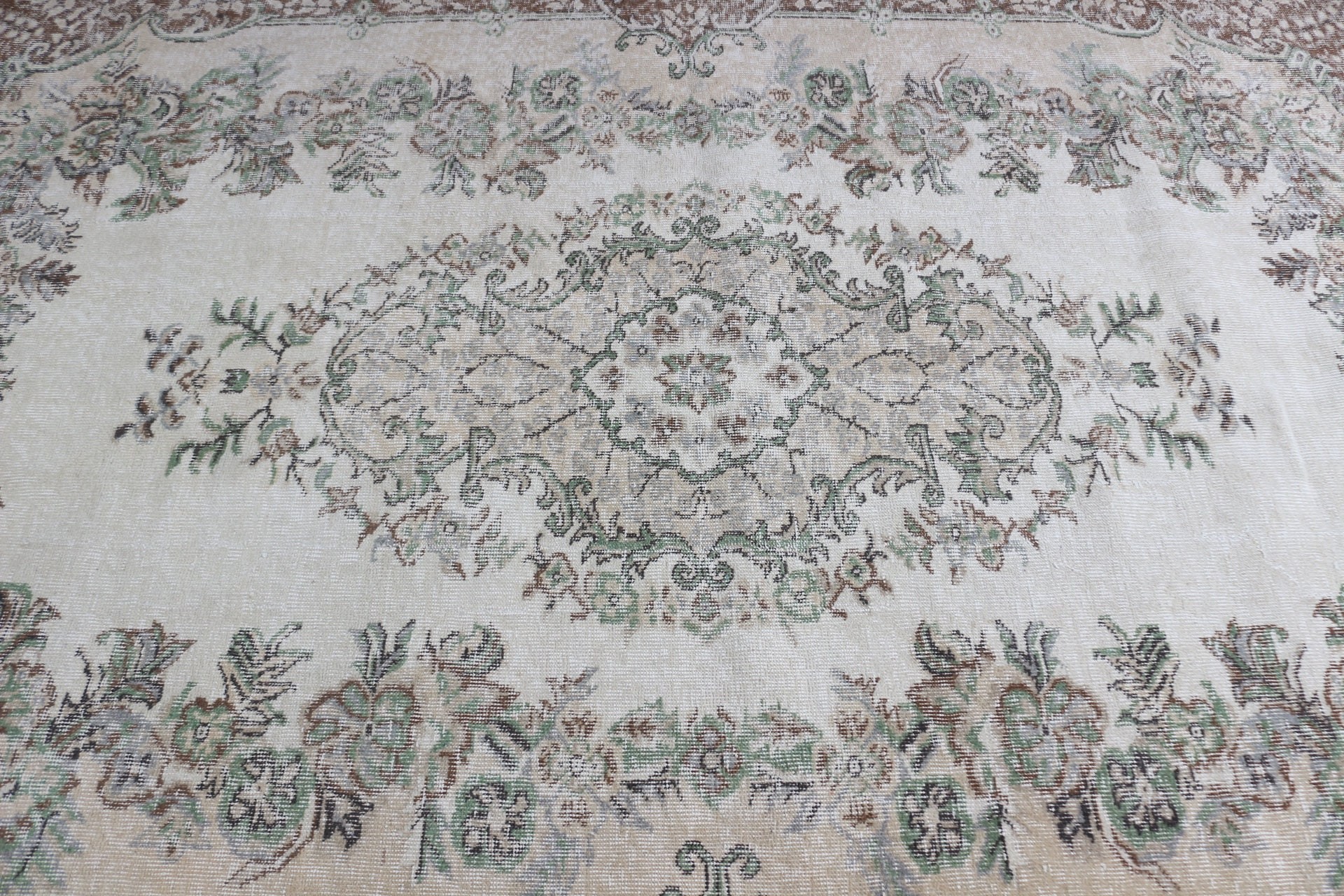 Oushak Halıları, Vintage Dekor Halıları, 5.8x9 ft Büyük Halı, Yer Halısı, Vintage Halılar, Bej Antika Halı, Oturma Odası Halısı, Yatak Odası Halıları, Türk Halısı