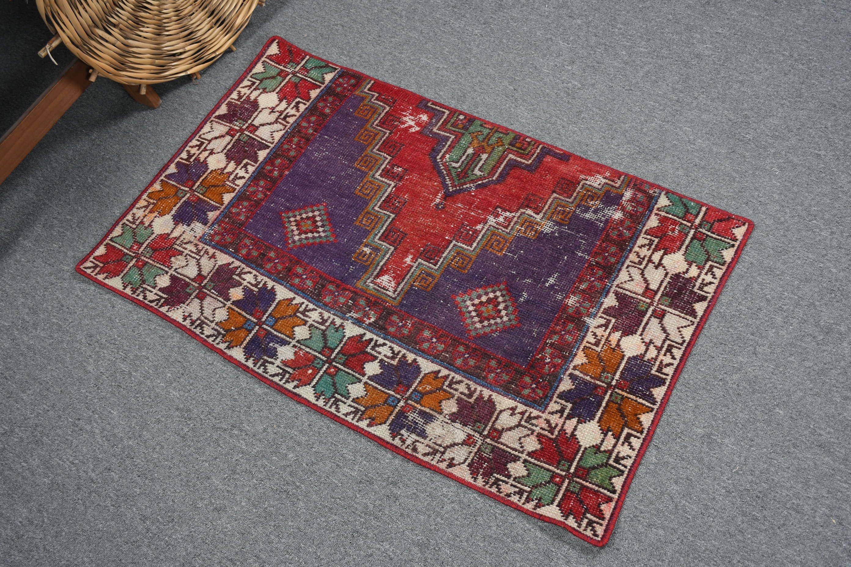 Giriş Halısı, Türk Halısı, Duvara Asma Halılar, Mutfak Halıları, Vintage Halı, Düz Dokuma Halı, 2x3,2 ft Küçük Halı, Kırmızı Yatak Odası Halısı