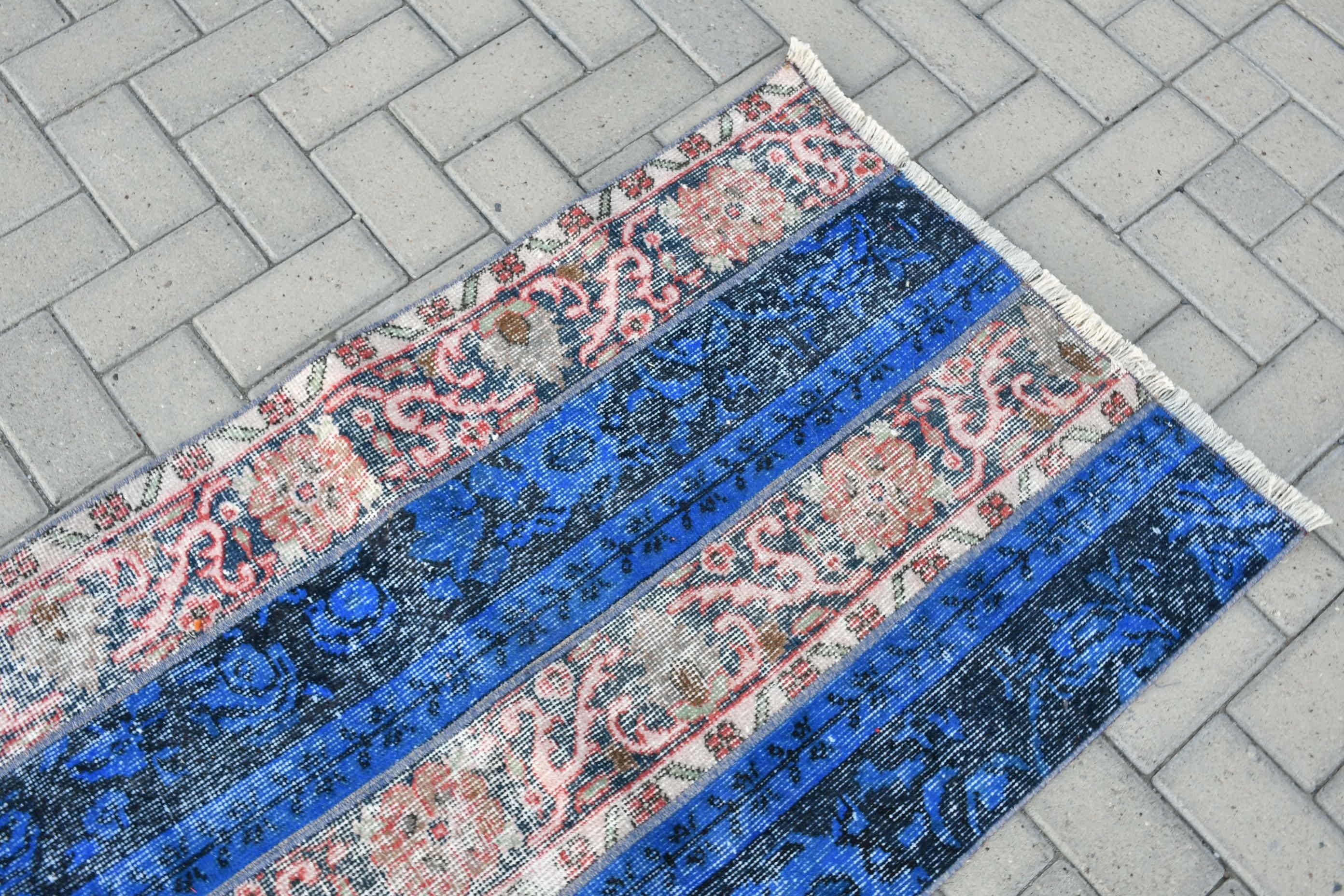 Mutfak Halıları, Vintage Halılar, Türk Halısı, Yer Halısı, Mavi Mutfak Halısı, Yatak Odası Halısı, Sanat Halısı, Kapı Paspası Halıları, 2,5x4,3 ft Küçük Halı