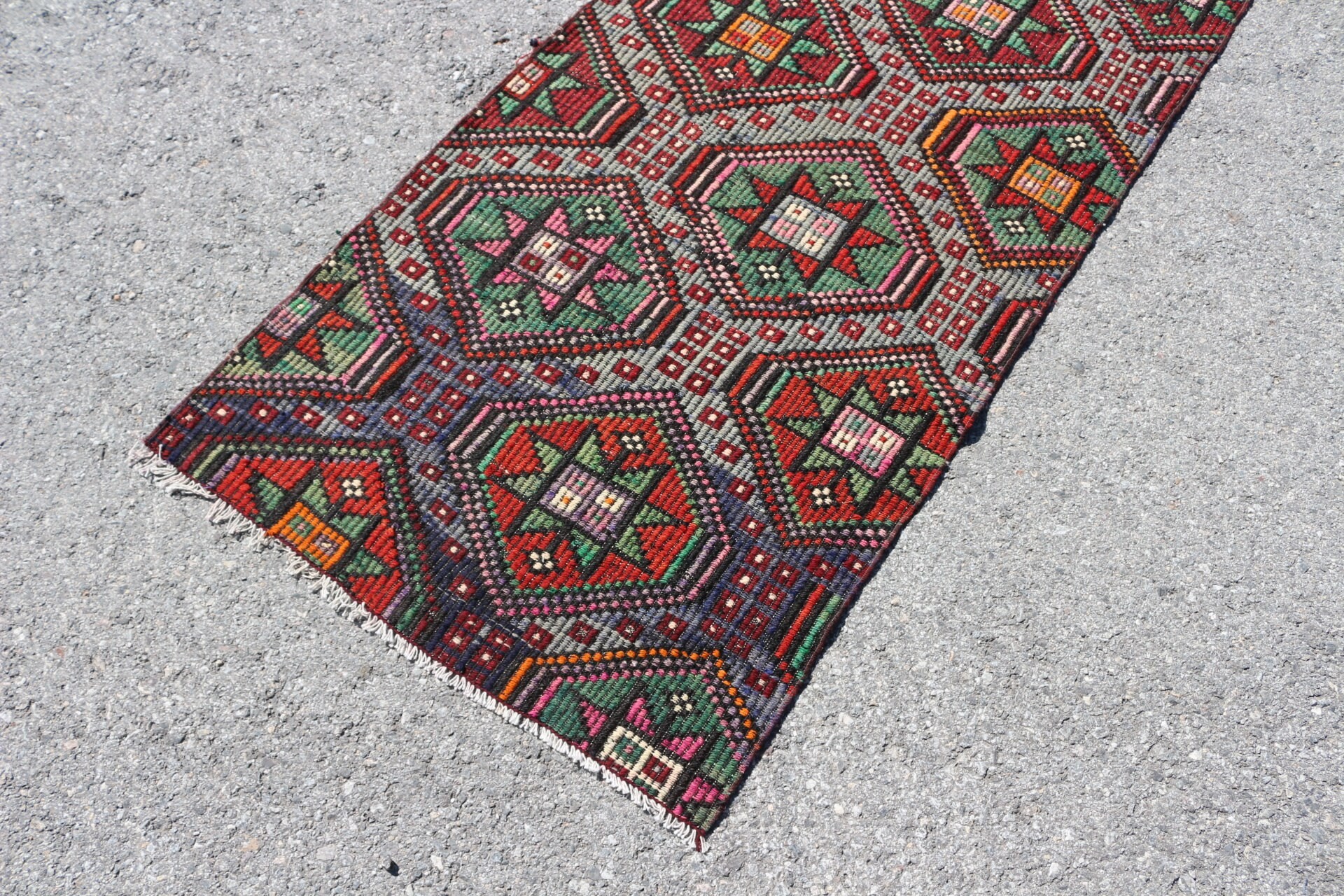 Yeşil Yün Halılar, Vintage Halılar, Retro Halı, Anadolu Halısı, Giriş Halısı, Türk Halıları, Fas Halısı, Çocuk Halısı, Kilim, 2,7x5,8 ft Aksan Halısı