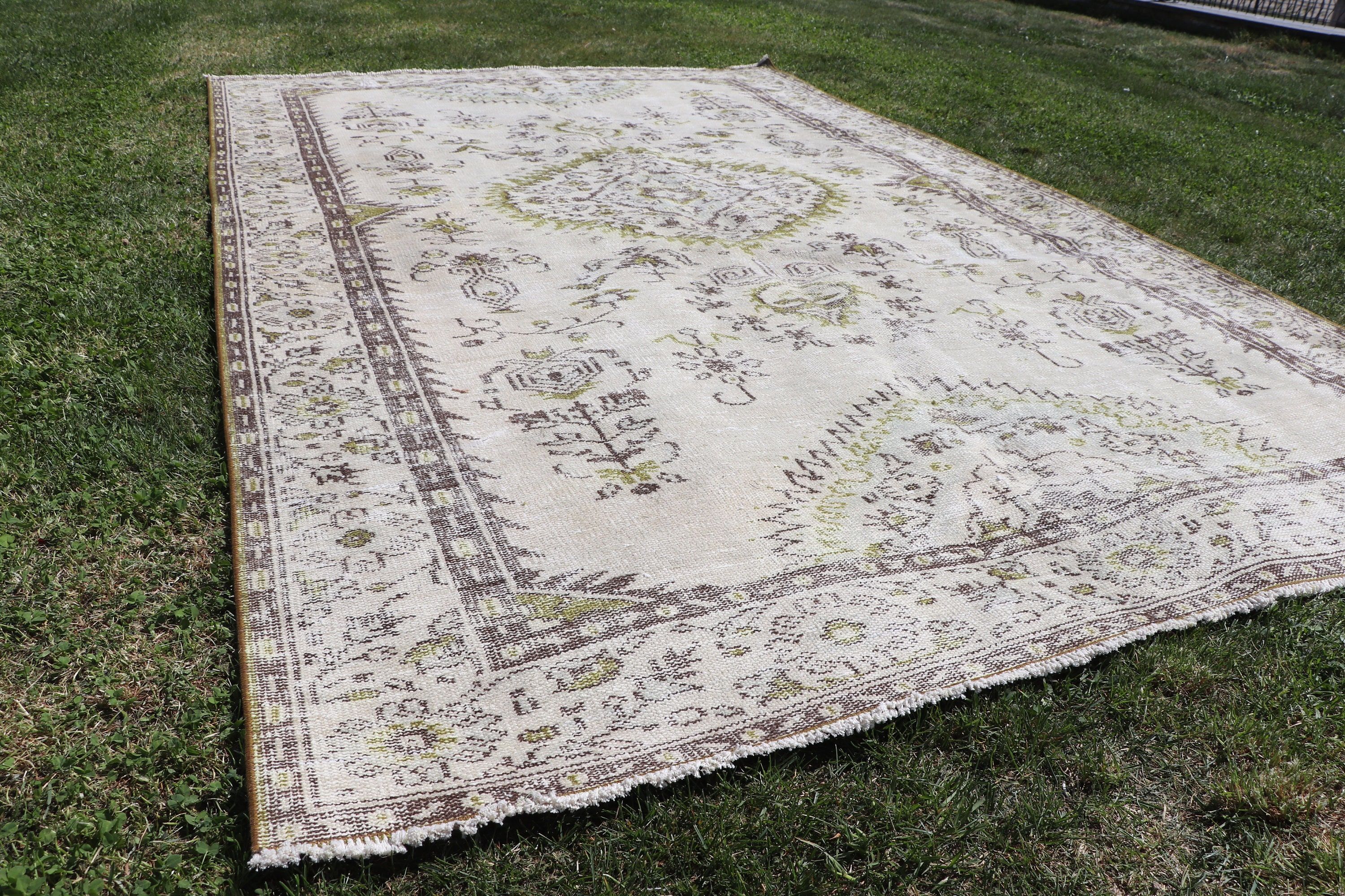 Large Oushak Rugs, Vintage Rugs, Turkish Rugs, Luxury Rugs, Boho Rug, 5.8x9.4 ft Large Rug, Dining Room Rug, Beige Moroccan Rugs