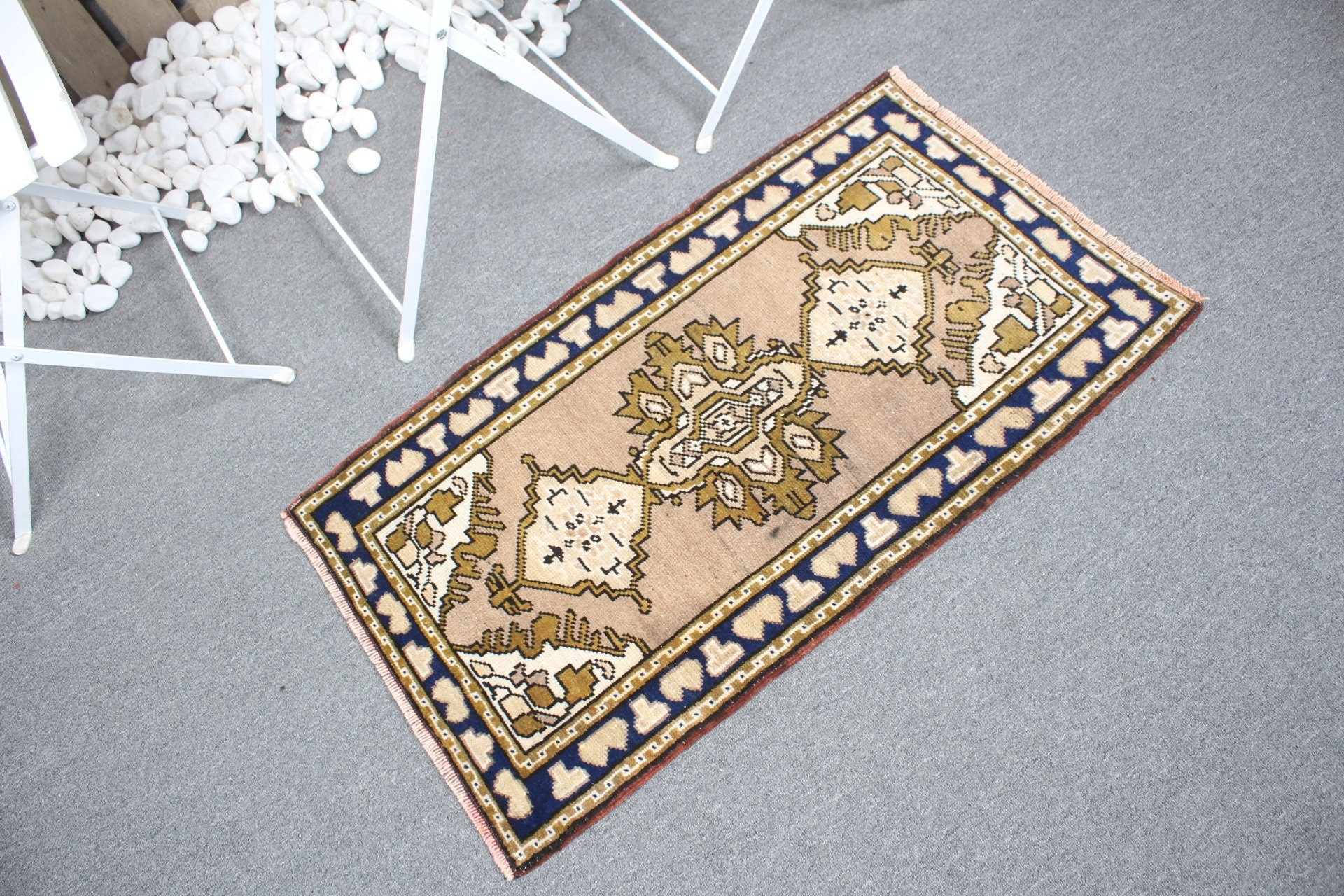 Kitchen Rug, Turkish Rug, 1.8x3.2 ft Small Rug, Bathroom Rug, Door Mat Rugs, Brown Home Decor Rug, Vintage Rugs, Bedroom Rug, Pale Rug