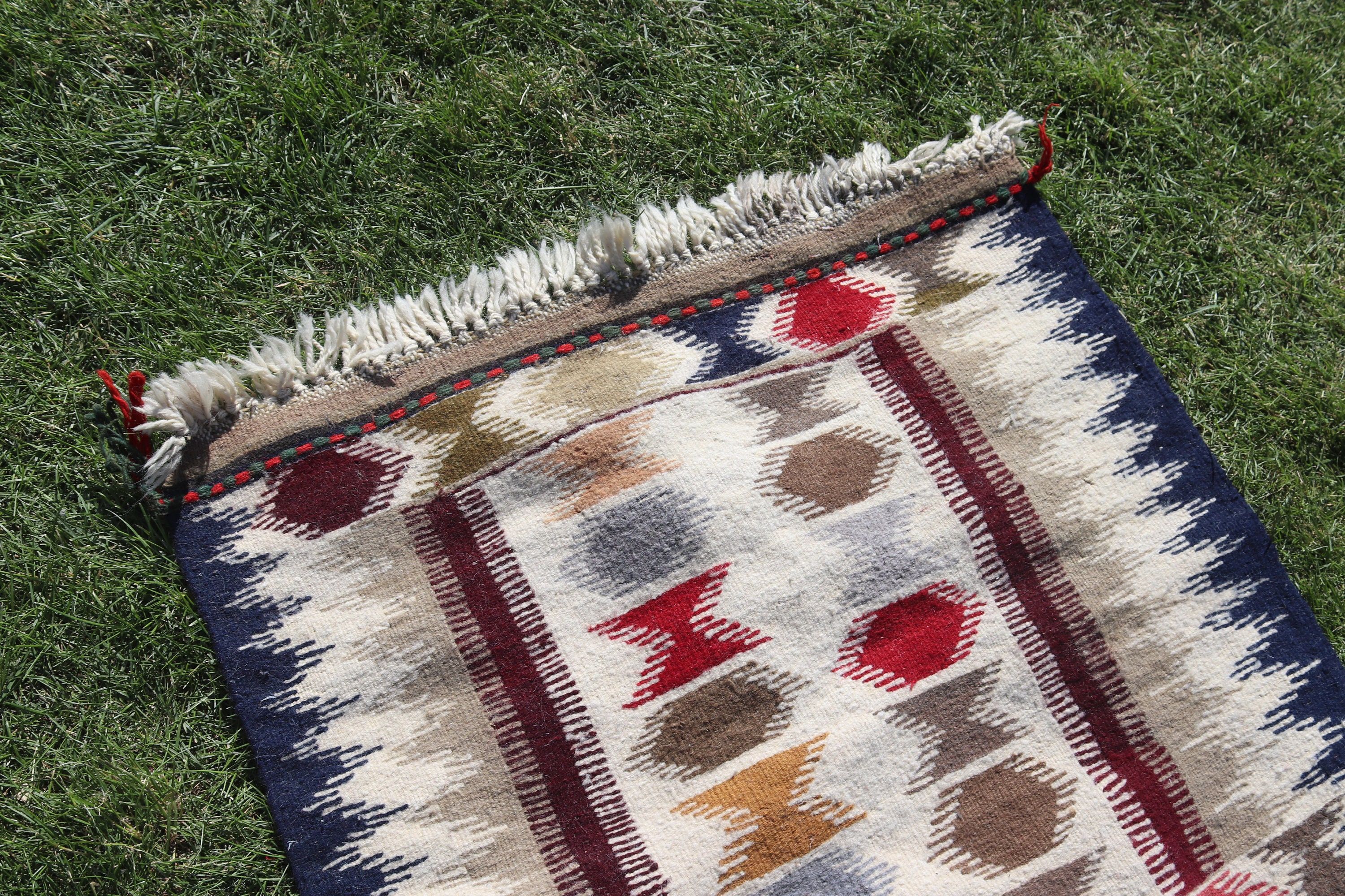 2.4x2.6 ft Küçük Halı, Ev Dekor Halısı, Mutfak Halısı, Kilim, Fas Halıları, Mavi Nötr Halılar, Türk Halıları, Çocuk Halısı, Vintage Halı