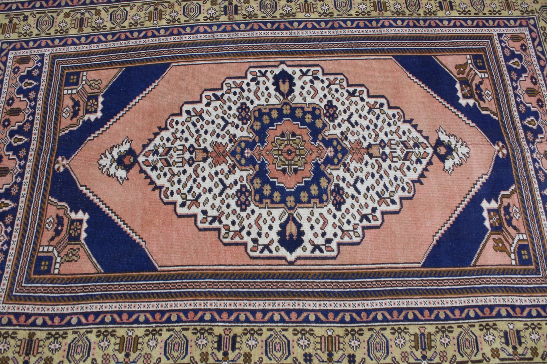 Yatak Odası Halısı, 4.1x6.5 ft Alan Halısı, Pembe Yün Halı, Vintage Halılar, Çocuk Odası Halıları, Türk Halısı, İç Mekan Halıları, Yer Halısı, Yemek Odası Halısı