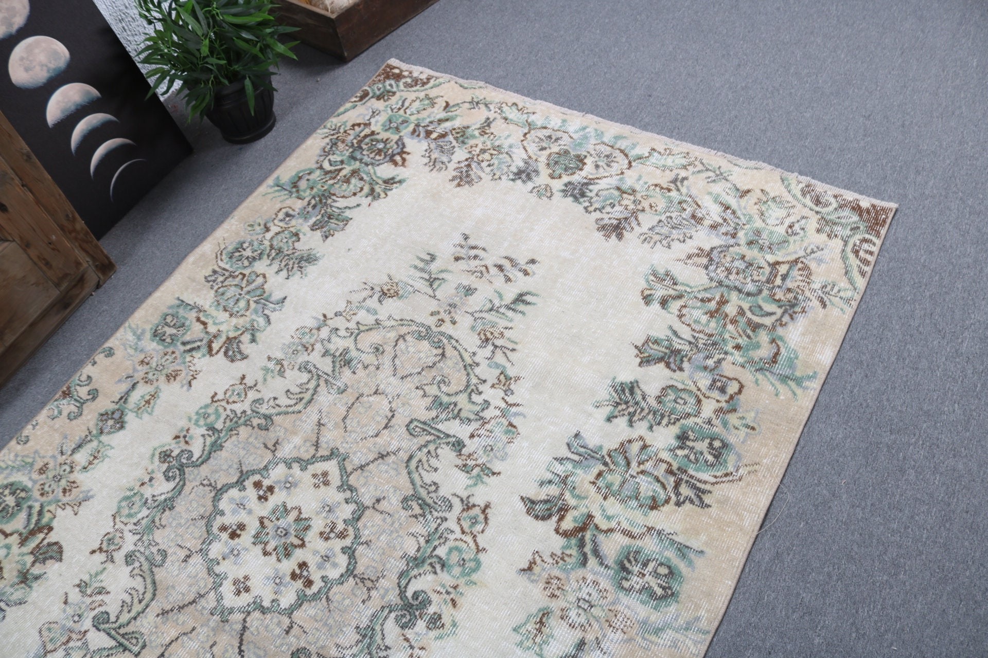 Beige Luxury Rug, Aesthetic Rugs, 4.7x8 ft Area Rug, Bedroom Rug, Rugs for Indoor, Turkish Rug, Boho Area Rug, Vintage Rug