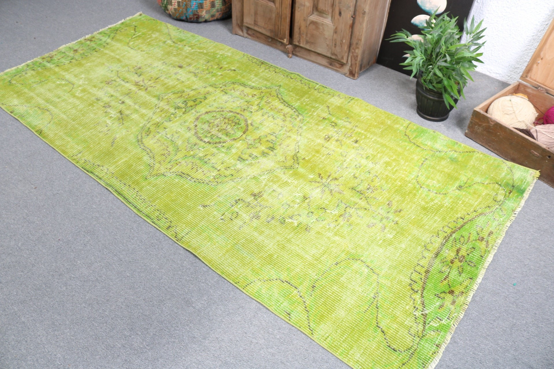 Vintage Rugs, Turkish Rugs, 3.7x8.4 ft Area Rugs, Modern Rug, Green Handwoven Rug, Oushak Area Rug, Vintage Area Rug, Neutral Rug