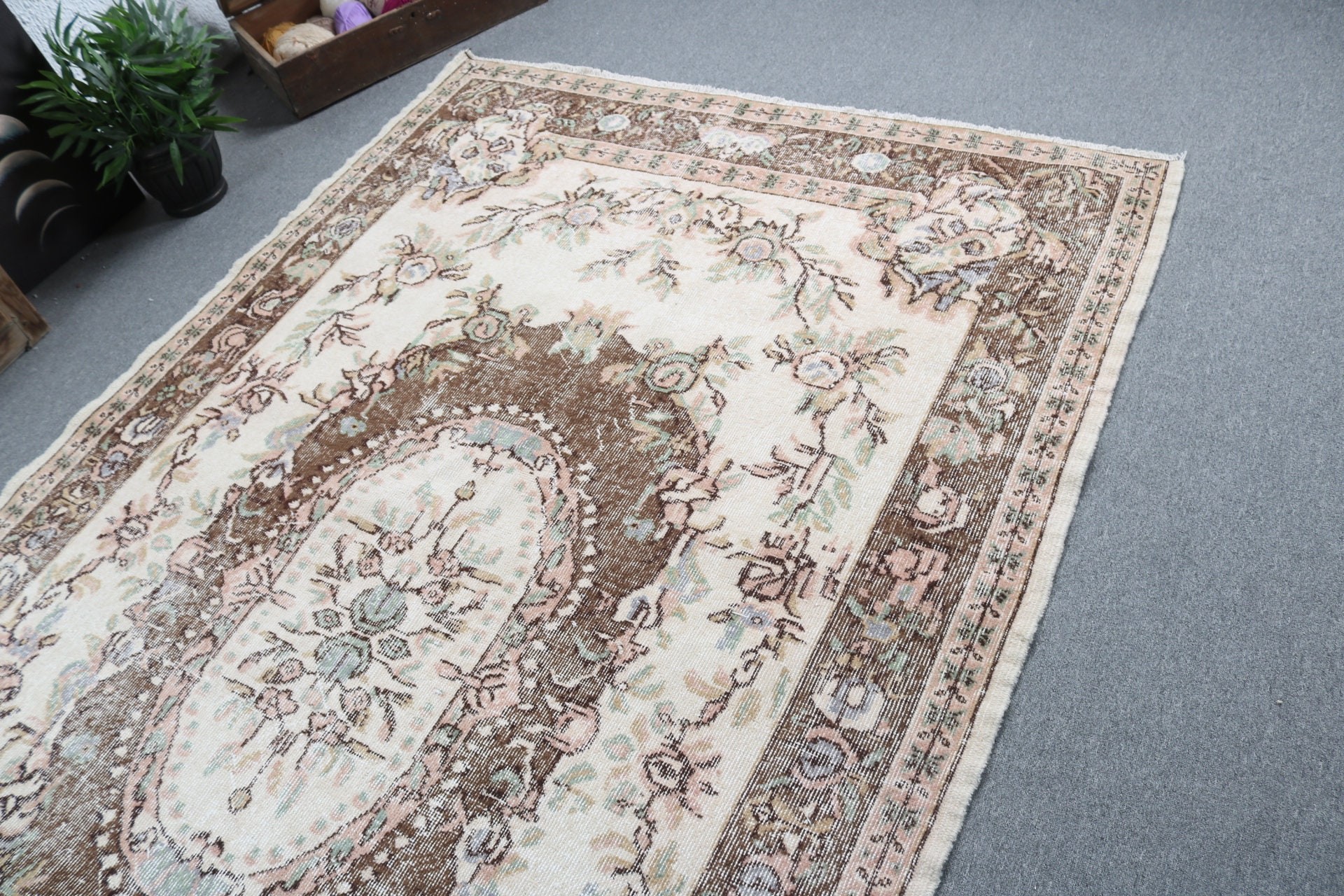 Vintage Halılar, Lüks Halılar, Vintage Dekor Halılar, Bej Boho Halı, 5,7x9,7 ft Büyük Halı, Havalı Halı, Türk Halıları, Büyük Vintage Halı, Salon Halıları