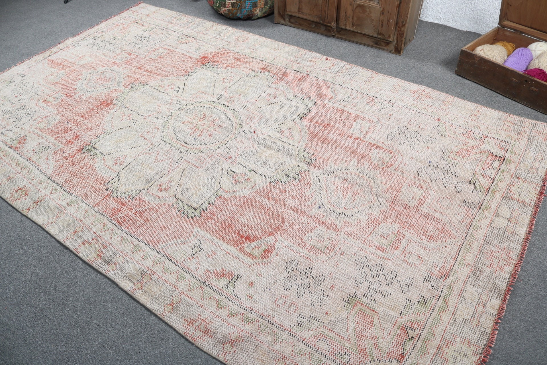 Floor Rug, Beige Anatolian Rugs, Large Boho Rug, Oushak Rugs, Turkish Rugs, 5.6x9.5 ft Large Rugs, Vintage Rug, Bedroom Rug, Flatweave Rug