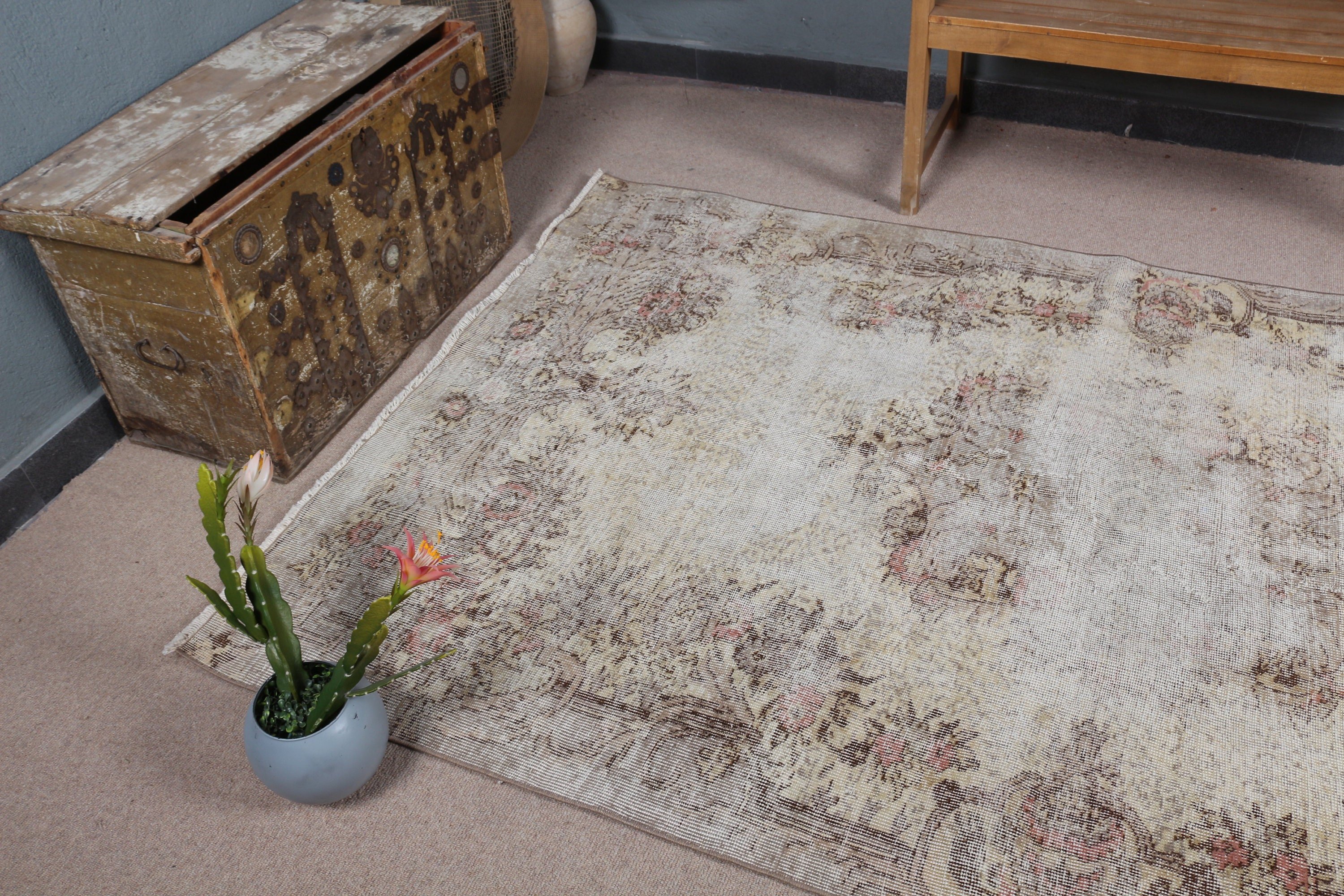 Wool Rug, Salon Rugs, 4.9x8.3 ft Large Rug, Turkish Rugs, Yellow Anatolian Rugs, Vintage Rug, Living Room Rug, Flatweave Rug, Kitchen Rug