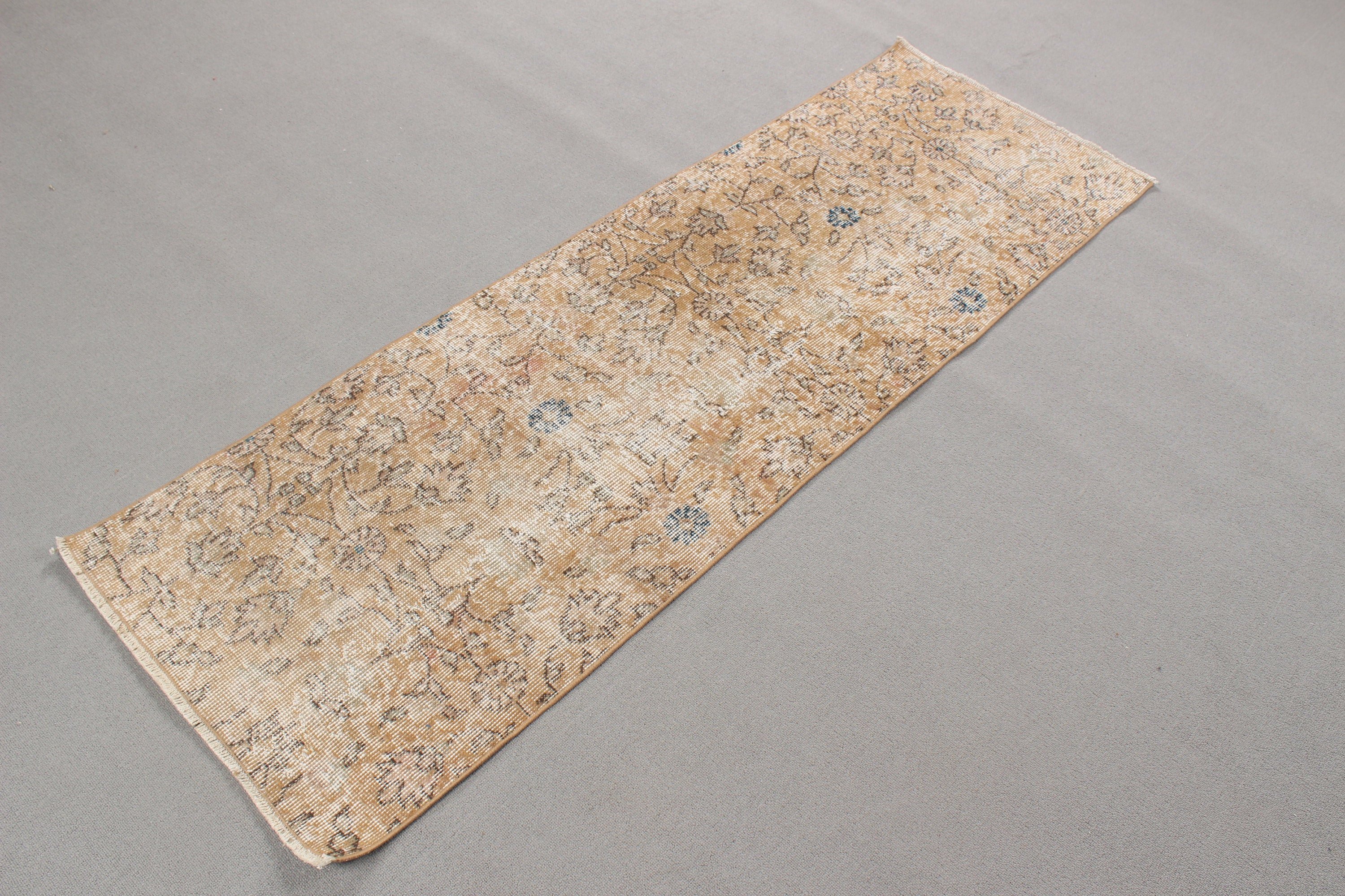 2x5.9 ft Runner Halı, Vintage Halı, Türk Halısı, Vintage Runner Halısı, Fas Halıları, Havalı Halılar, Ofis Halıları, Mutfak Halıları, Kahverengi Antika Halı