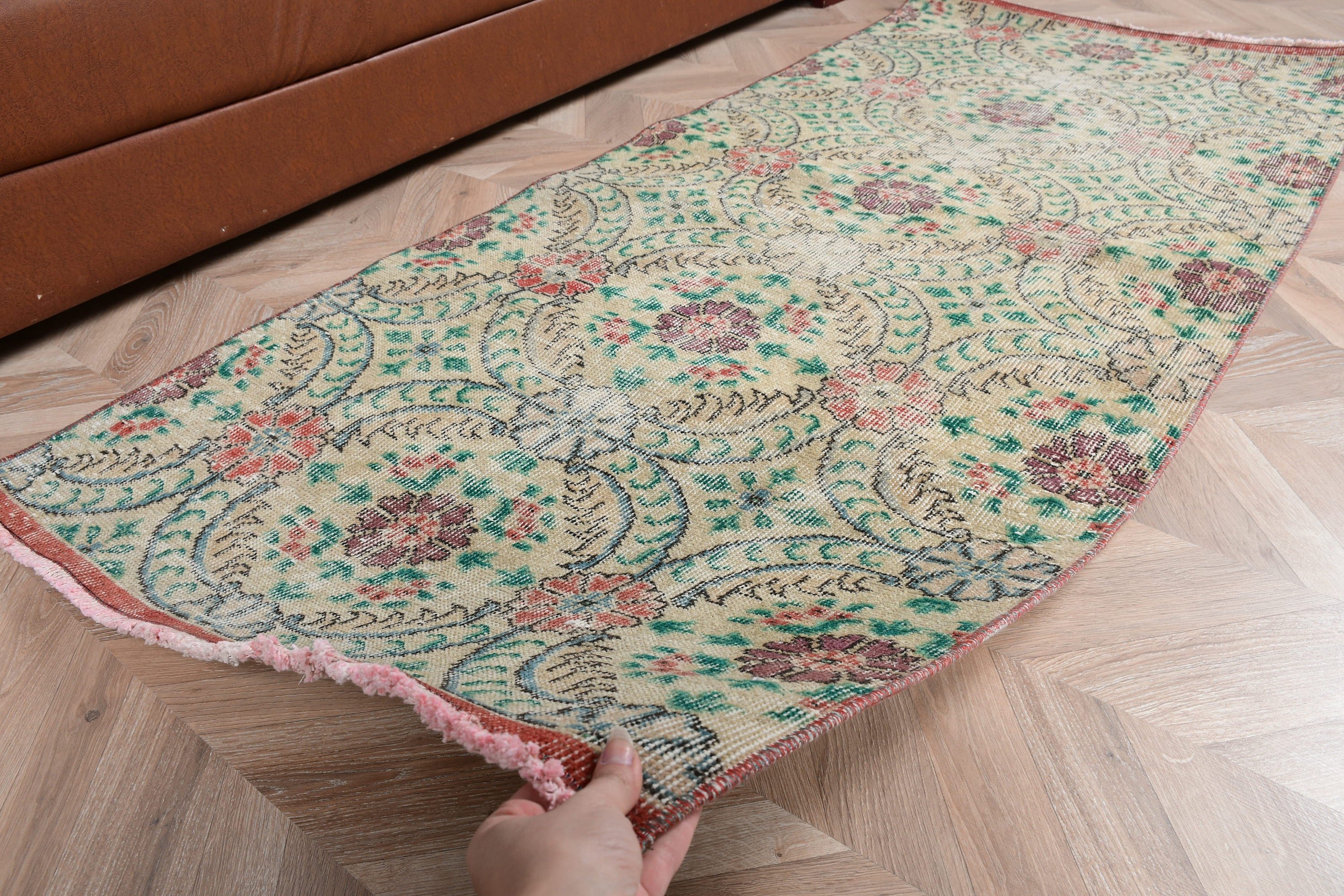 Sevimli Halı, 2.9x6.2 ft Accent Halı, Yatak Odası Halısı, Türk Halısı, Mutfak Halıları, Vintage Halılar, Ev Dekorasyonu Halısı, Anadolu Halısı, Yeşil Anadolu Halıları