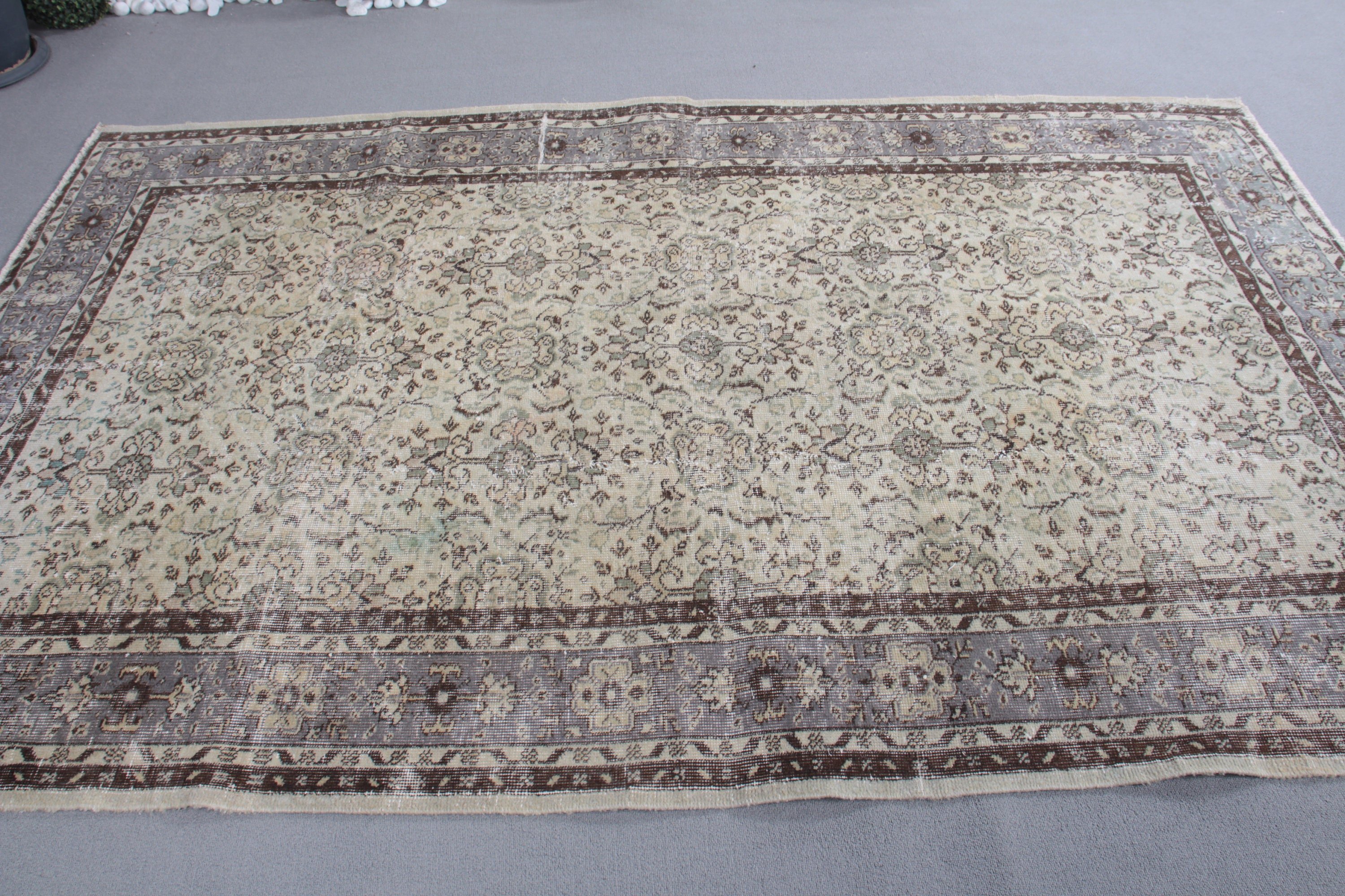 Türk Halısı, Oushak Halıları, Bej Anadolu Halısı, 5,5x8,7 ft Büyük Halılar, Antika Halılar, Vintage Halılar, Büyük Vintage Halı, Oturma Odası Halıları