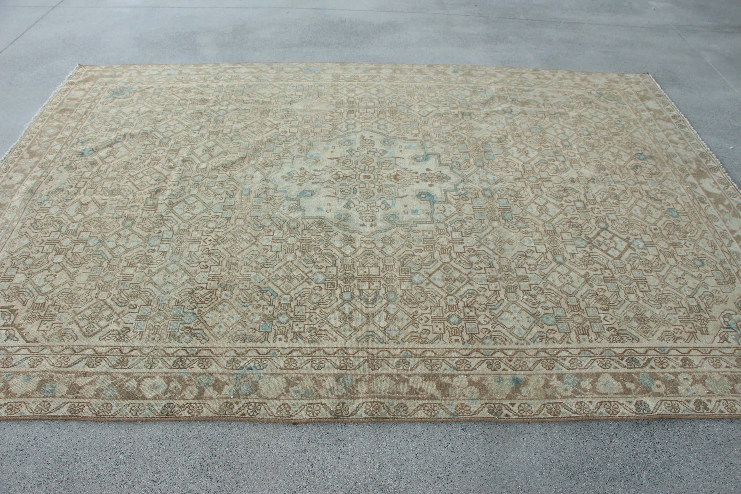 Statement Rugs, Living Room Rugs, Neutral Rug, Turkish Rugs, 6.7x9.3 ft Large Rugs, Beige Floor Rugs, Large Oushak Rugs, Vintage Rug