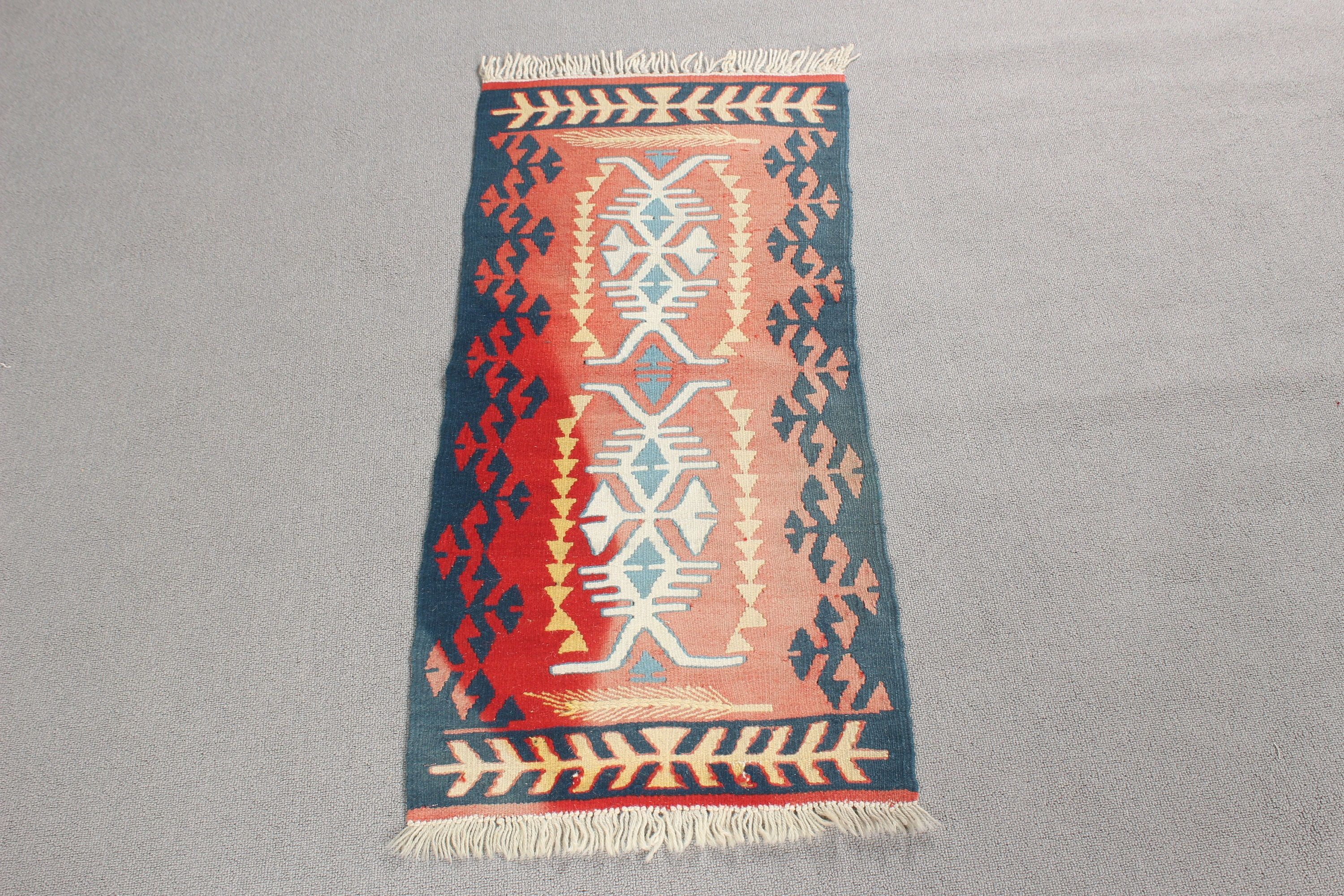 Vintage Halı, Türk Halısı, Kilim, Antika Halı, Mutfak Halısı, Kırmızı Yer Halıları, Duvara Asılı Halılar, Ofis Halısı, Havalı Halılar, 1.5x3.4 ft Küçük Halı