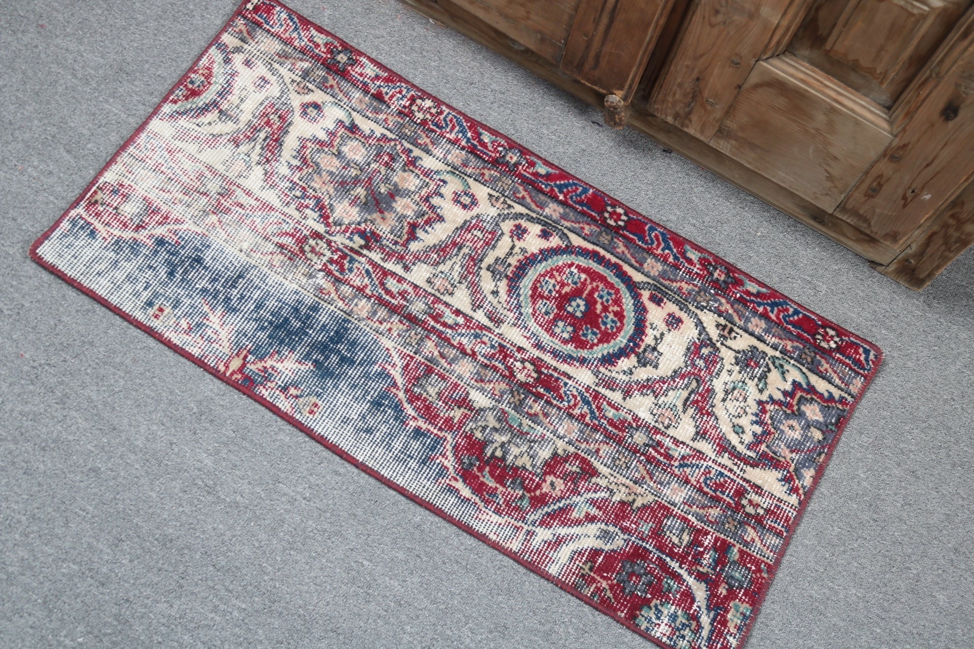 1.5x2.9 ft Small Rugs, Moroccan Rugs, Small Vintage Rug, Oriental Rugs, Turkish Rugs, Vintage Rugs, Bathroom Rugs, Red Modern Rugs