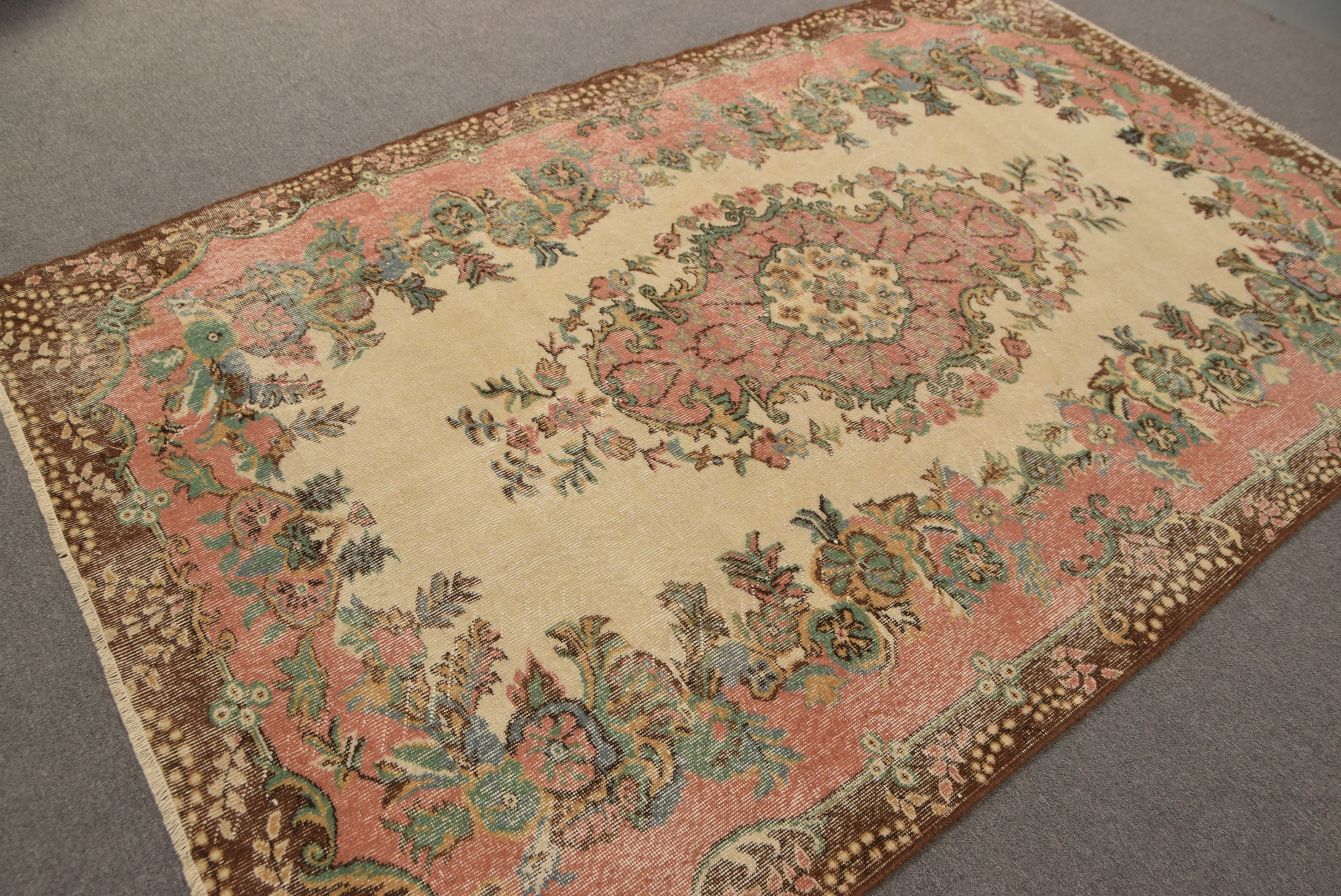 Kitchen Rug, Beige Antique Rug, Outdoor Rugs, Turkish Rugs, Bedroom Rugs, Cool Rug, Vintage Rugs, Dining Room Rug, 5.6x9.1 ft Large Rug