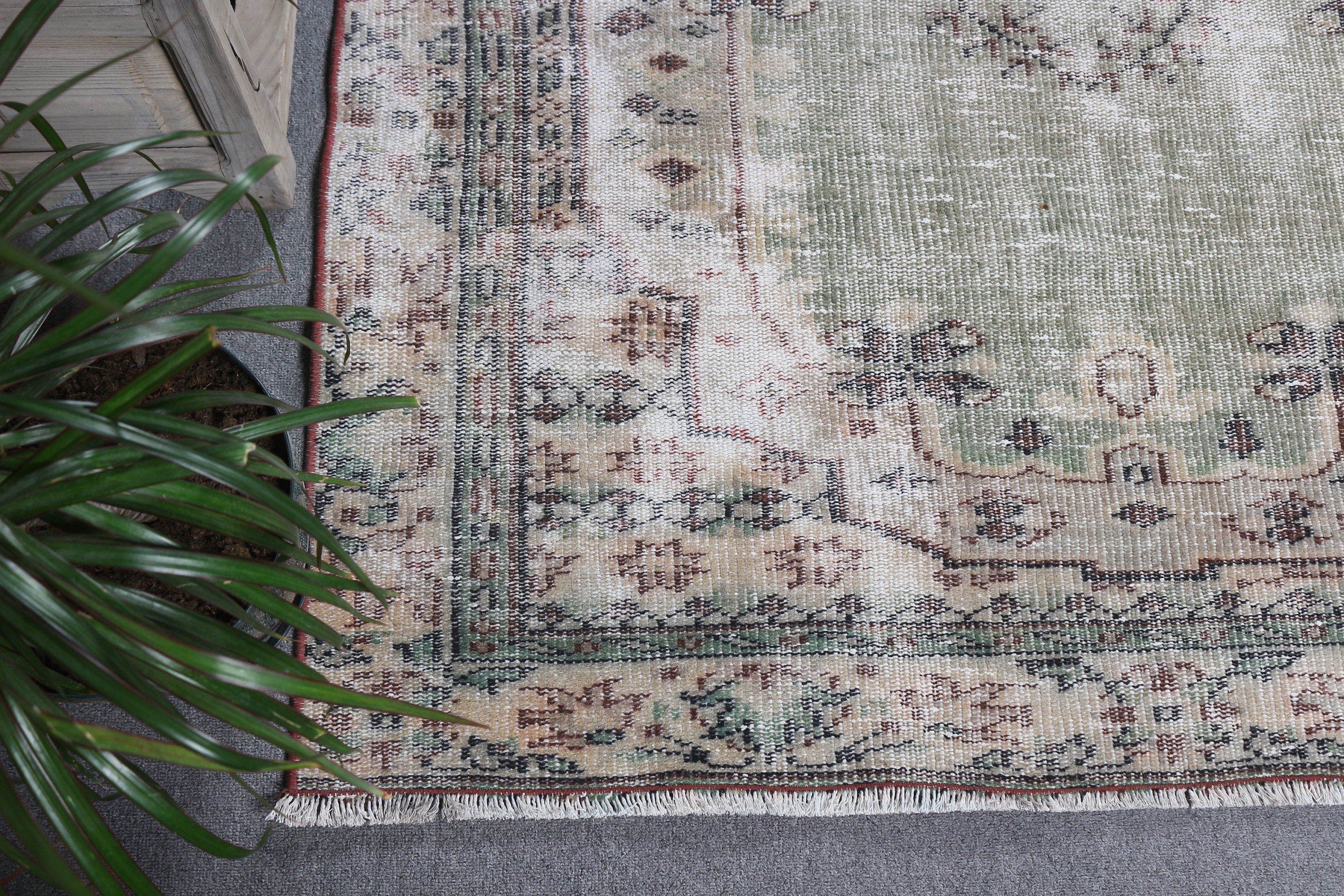 Old Rugs, Turkish Rugs, Vintage Rugs, 4.5x8.5 ft Area Rugs, Nursery Rug, Home Decor Rug, Oriental Rug, Living Room Rug, Green Floor Rugs