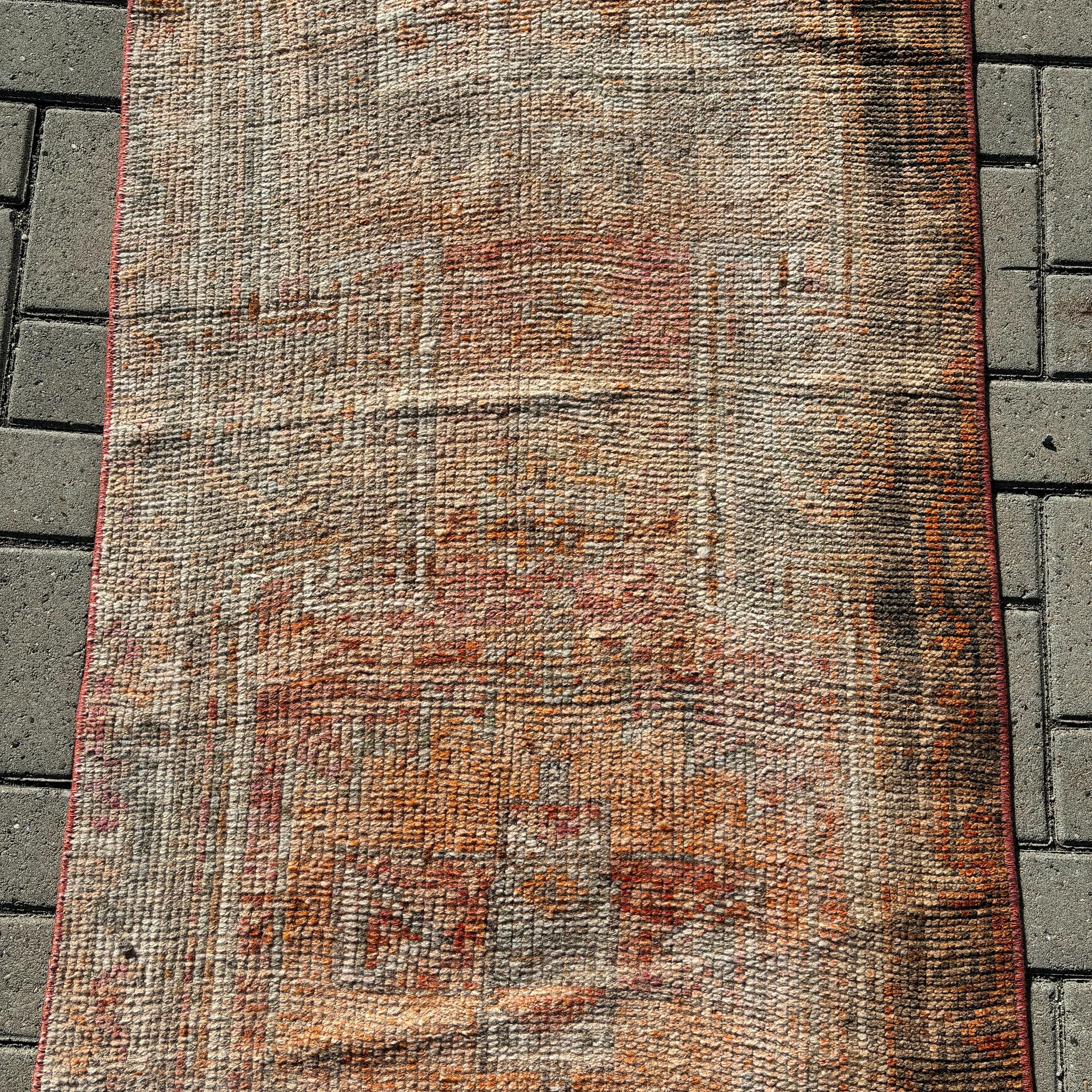 Koridor Halıları, Turuncu Geometrik Halılar, 2,7x10,2 ft Yolluk Halısı, Türkiye Halısı, Türk Halıları, Mutfak Halısı, Modern Halı, Vintage Halı