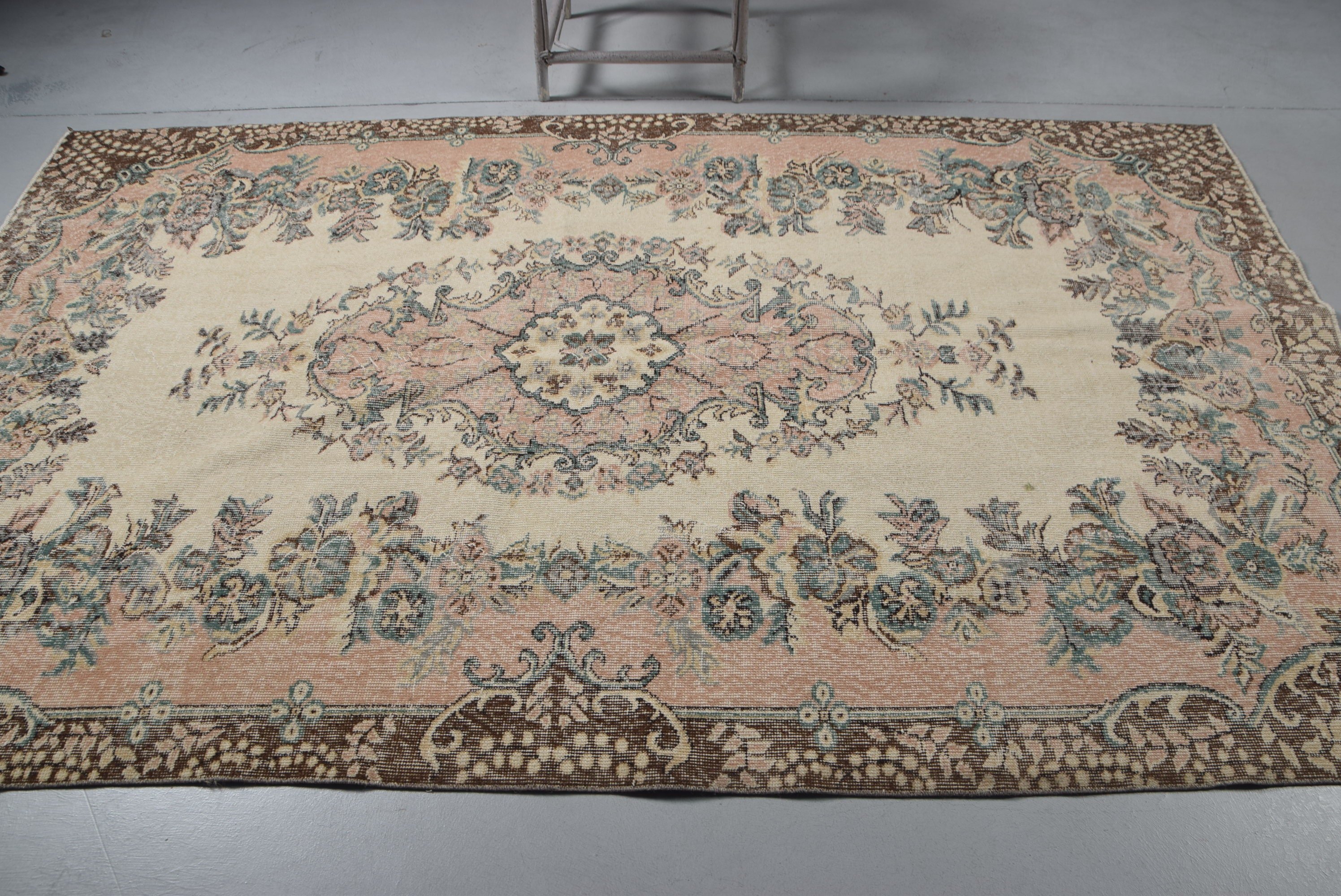 Living Room Rug, Oriental Rug, Beige Anatolian Rugs, 5.6x9.1 ft Large Rug, Dorm Rug, Turkish Rug, Bedroom Rugs, Vintage Rug, Home Decor Rug
