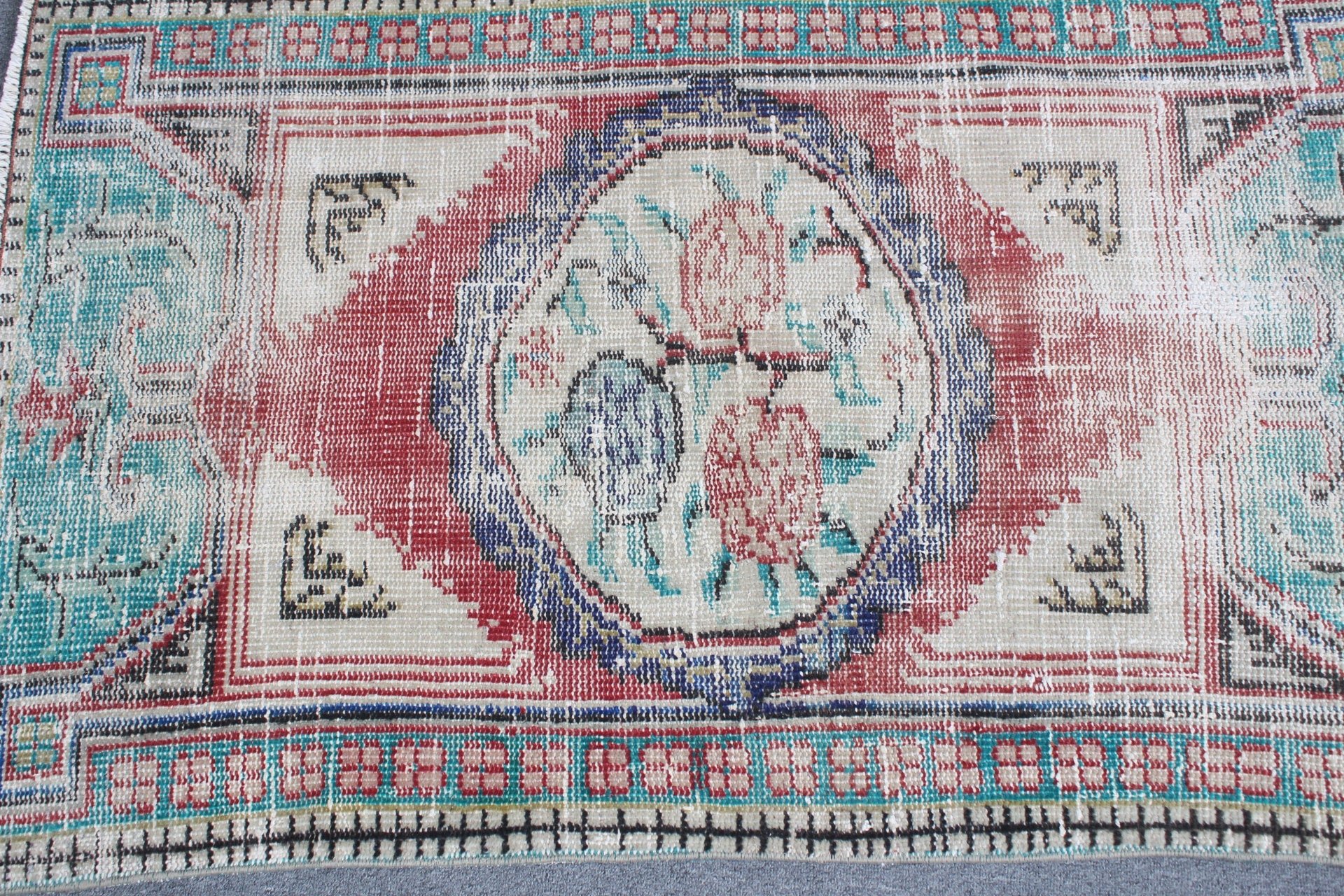 2.7x4.1 ft Küçük Halılar, Ev Dekorasyonu Halıları, Bej Antika Halılar, Paspas Halısı, Vintage Halı, Eklektik Halı, Türk Halısı, Mutfak Halıları, Havalı Halı